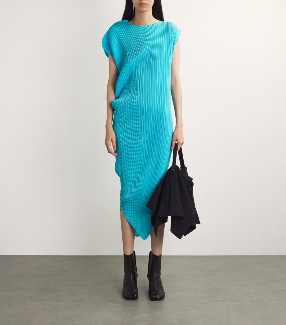 Issey Miyake Issey Miyake Leaf Pleats Midi Dress