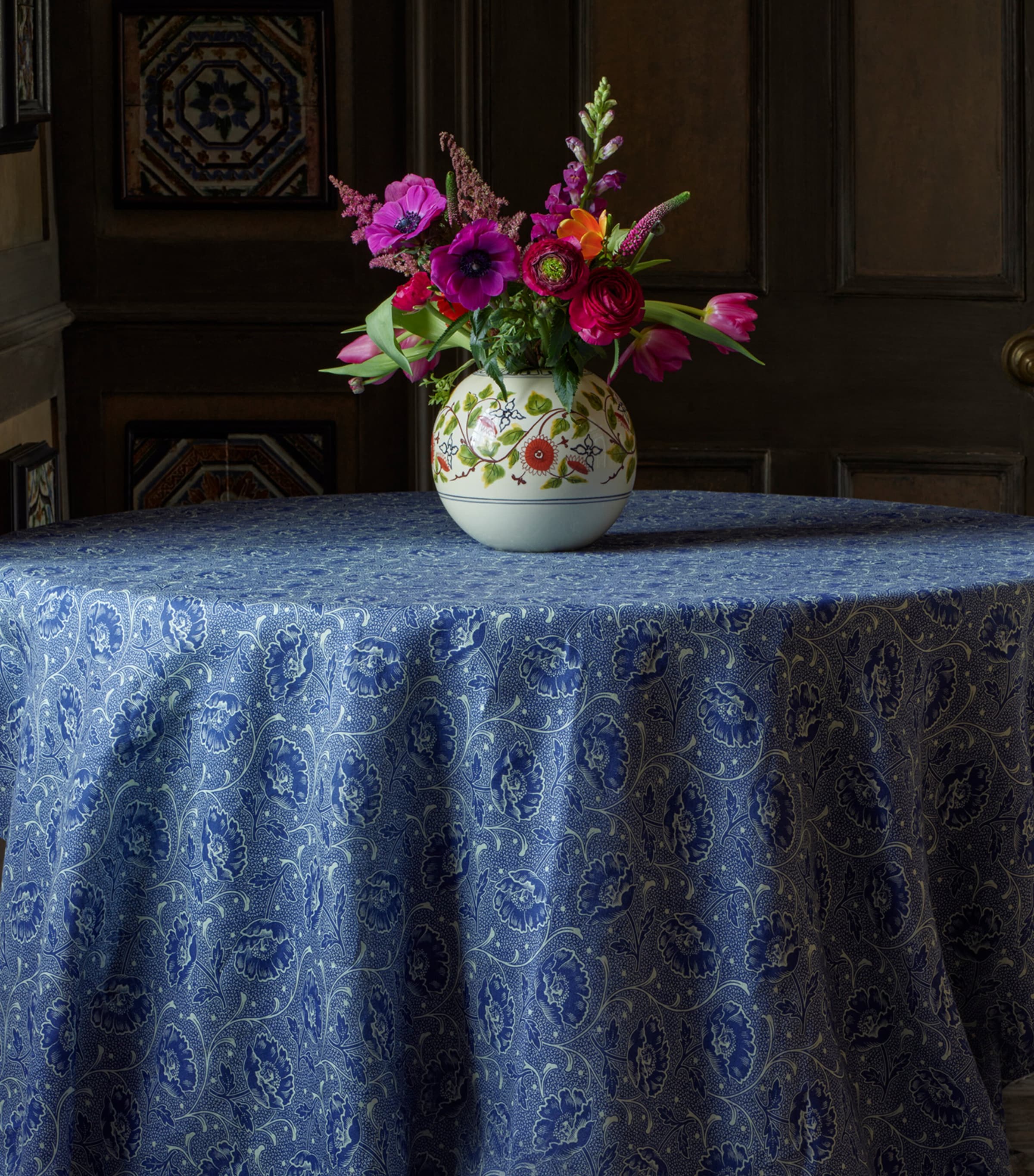  Cabana Magazine Linen Toscana Tablecloth