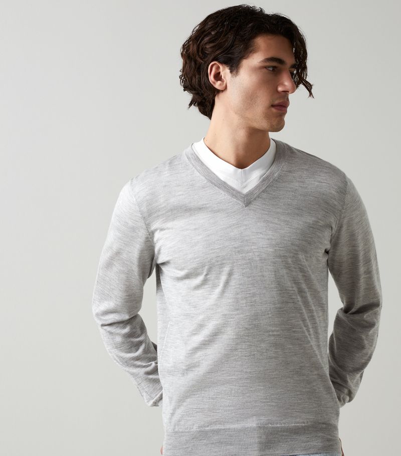 Brunello Cucinelli Brunello Cucinelli Cashmere-Silk V-Neck Sweater