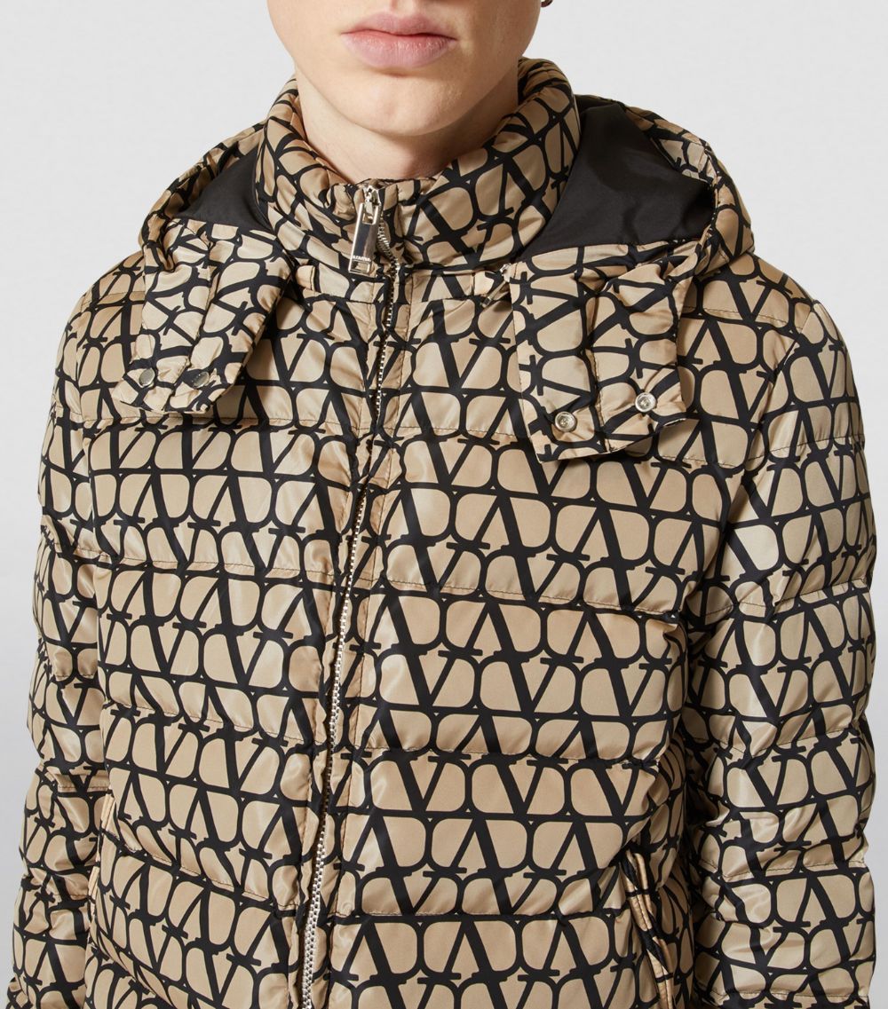 VALENTINO GARAVANI Valentino Garavani Hooded Toile Iconographe Puffer Jacket