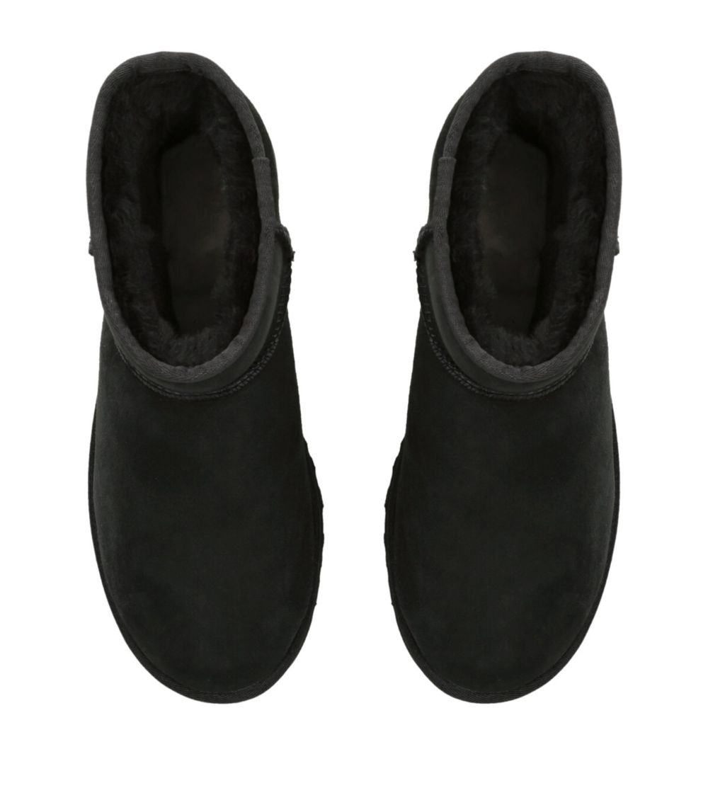 Ugg UGG Suede Classic Mini Boots