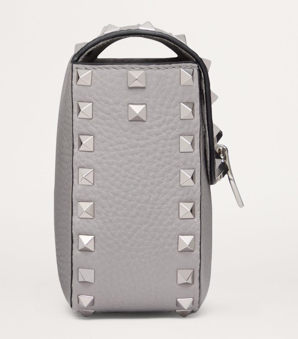 VALENTINO GARAVANI Valentino Garavani Medium Leather Rockstud Shoulder Bag