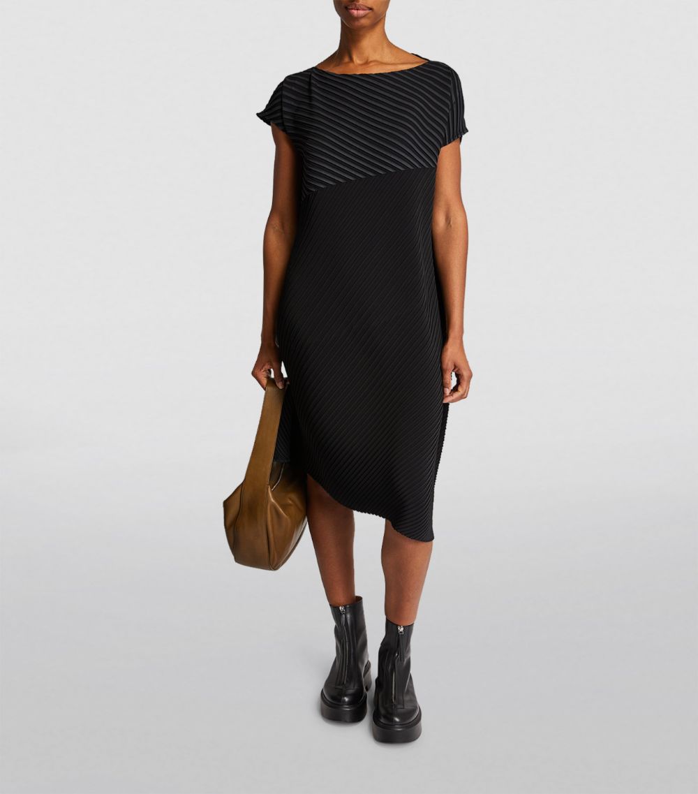 Issey Miyake Issey Miyake Plaster Pleats Midi Dress