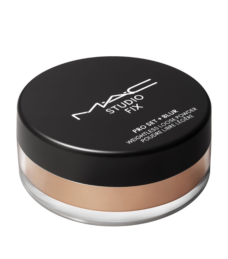 Mac Mac Studio Fix Pro Set + Blur Weightless Loose Powder (6.5G)