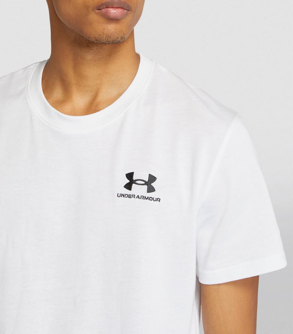 Under Armour Under Armour Embroidered Logo T-Shirt