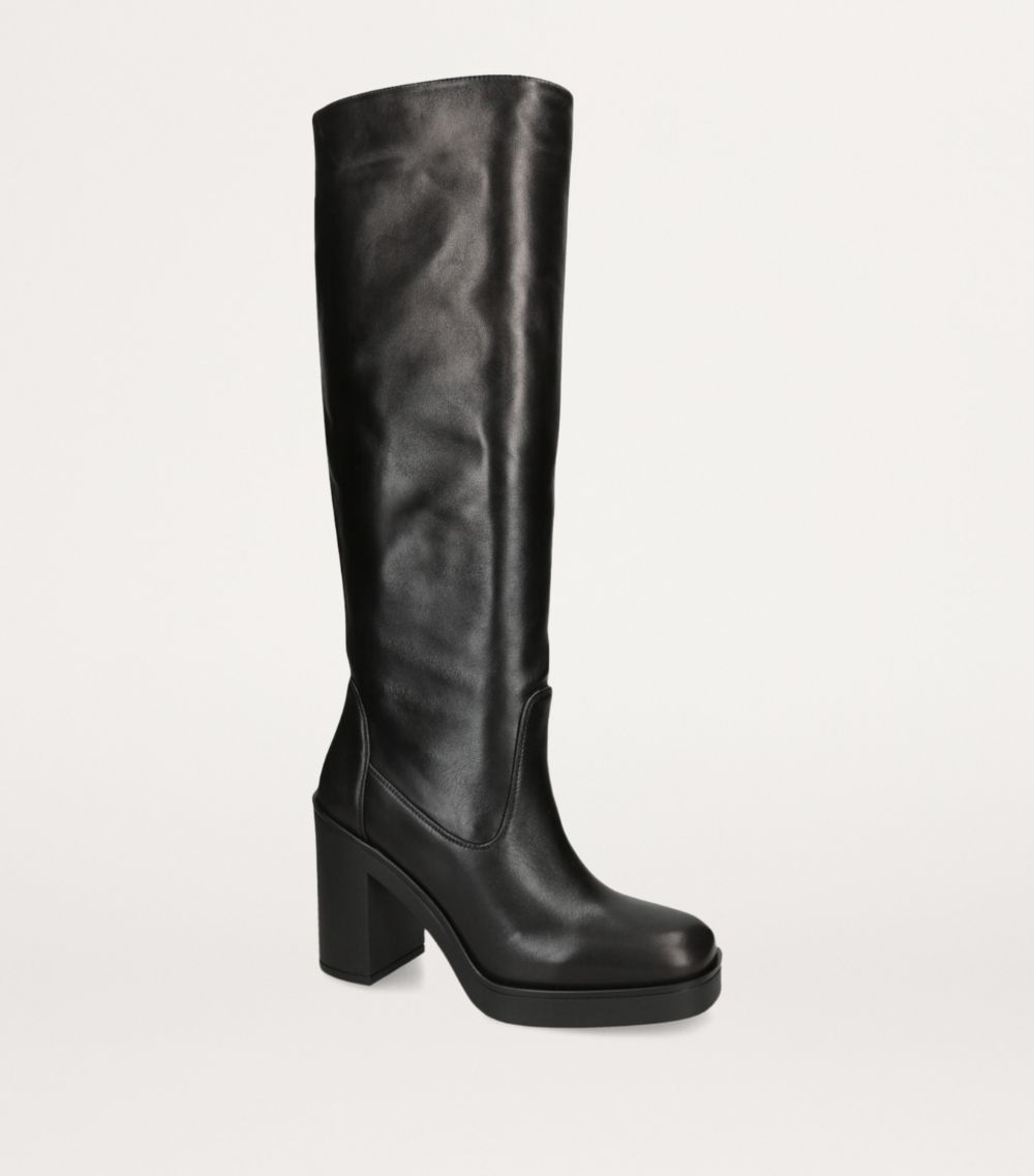 Stuart Weitzman Stuart Weitzman Leather Bethany Knee-High Boots 80