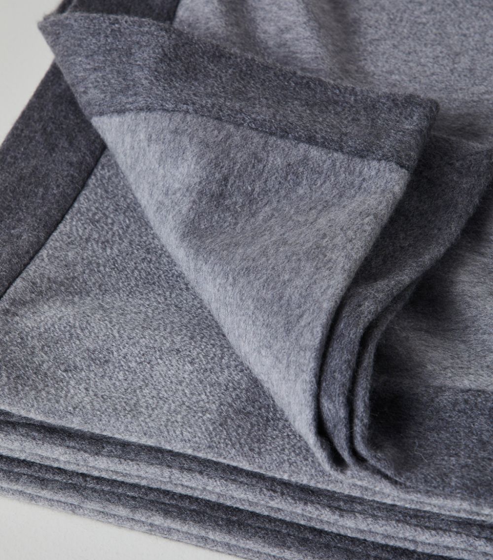 Brunello Cucinelli Brunello Cucinelli Cashmere Throw (150cm x 200cm)