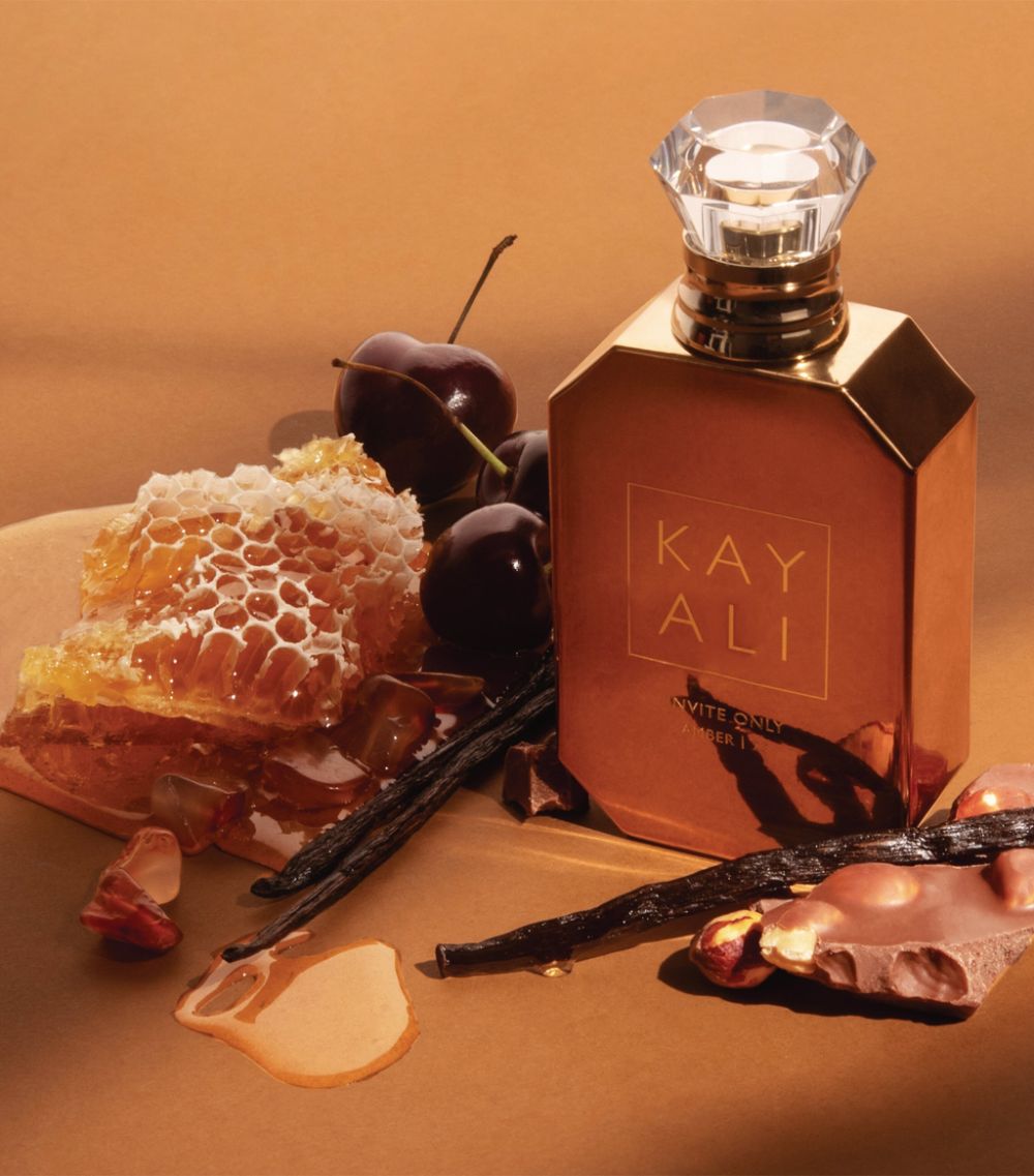 Huda Beauty Huda Beauty Kayali Invite Only Amber Eau De Parfum (100Ml)