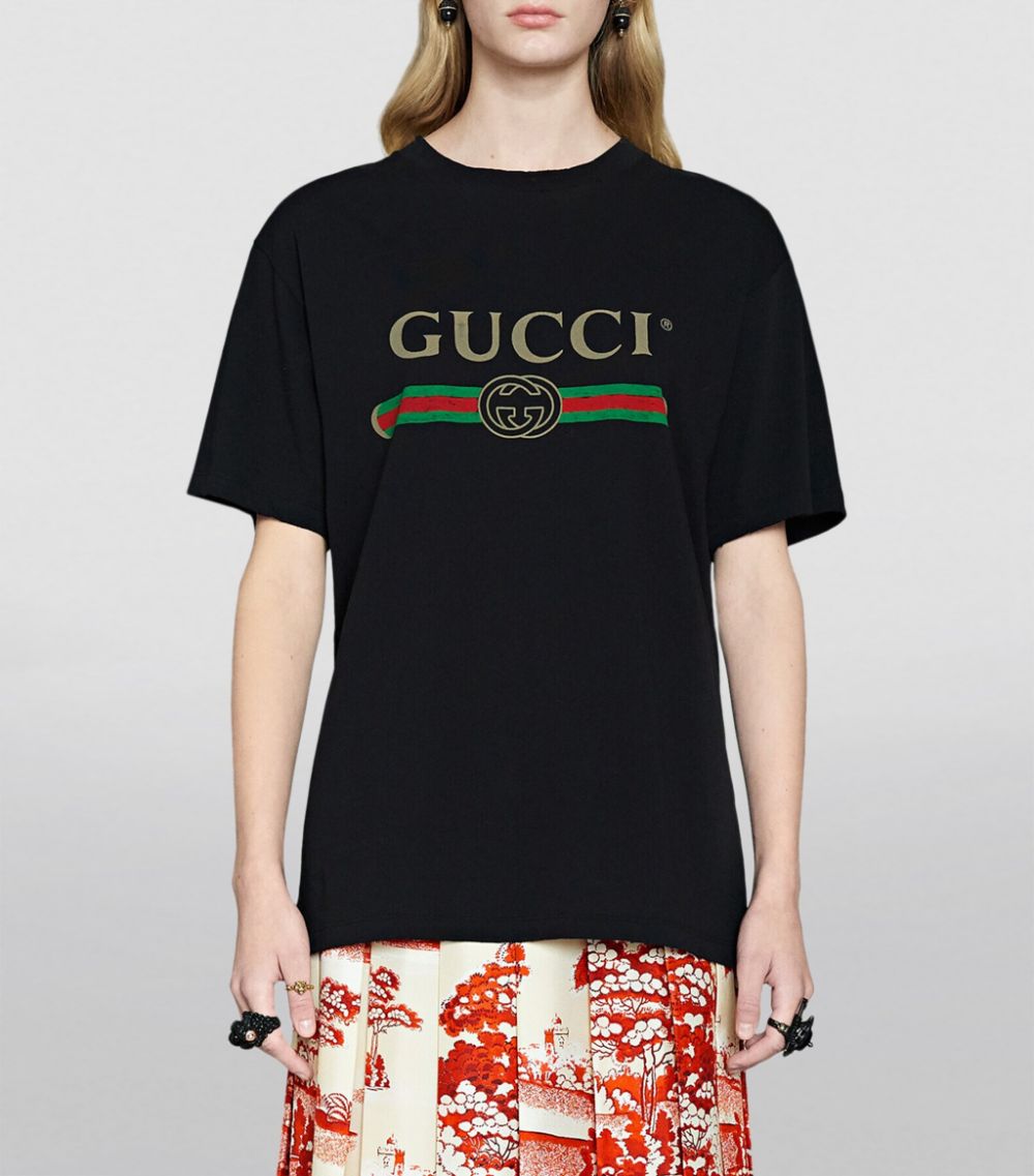 Gucci Gucci Logo T-shirt