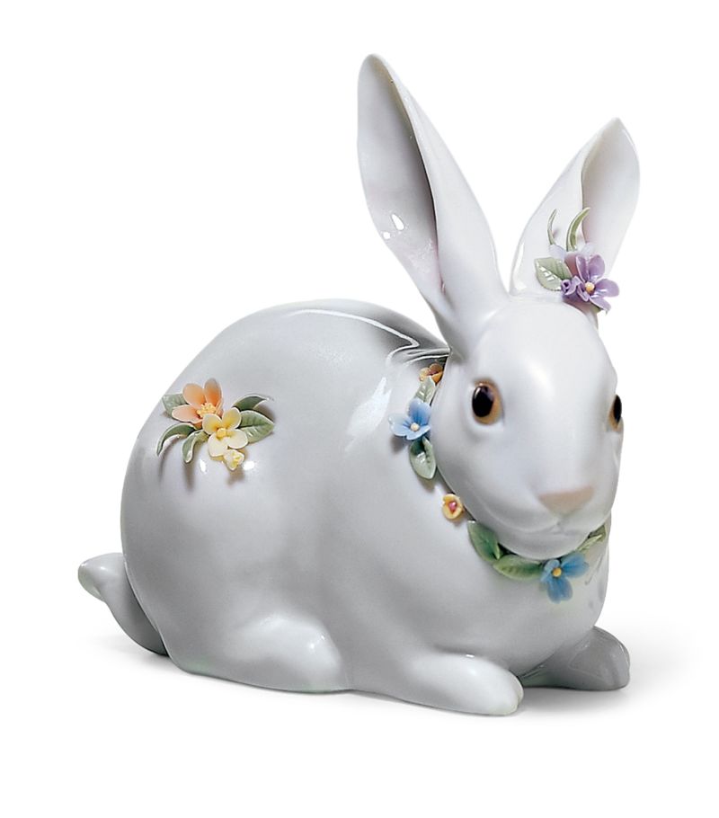 Lladró Lladró Attentive Bunny With Flowers Figurine