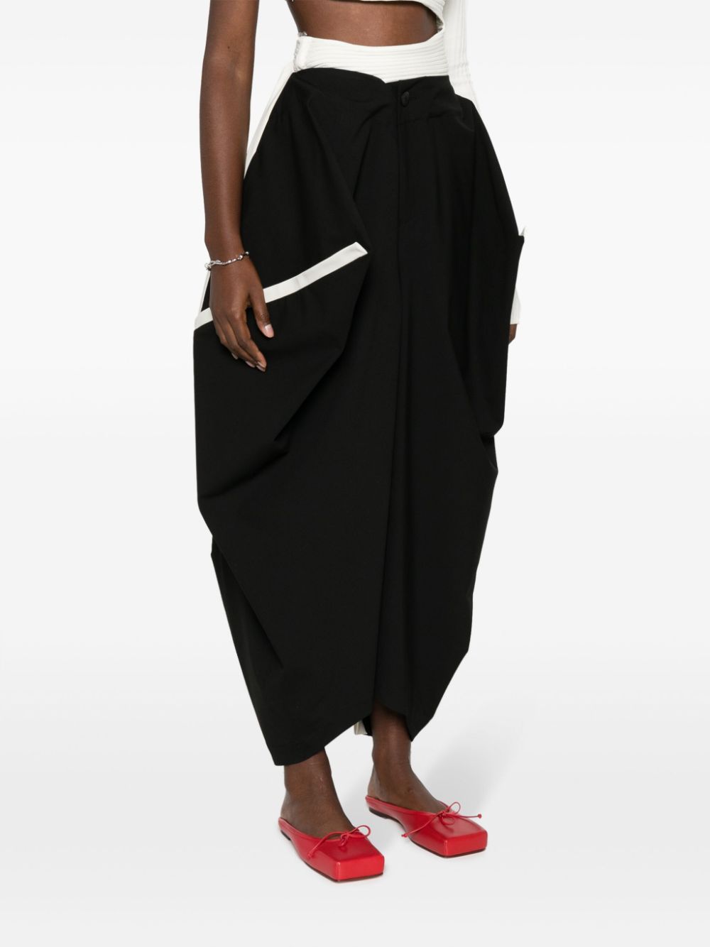 Issey Miyake ISSEY MIYAKE- Balloon Leg Trousers