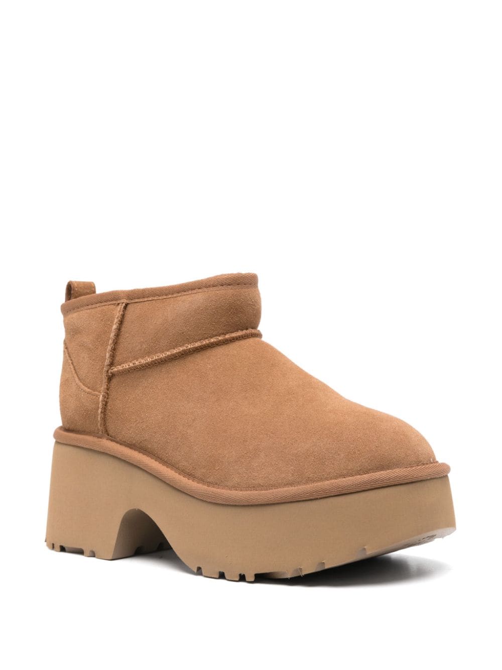  UGG AUSTRALIA- Classic Ultra Mini Heights Boots