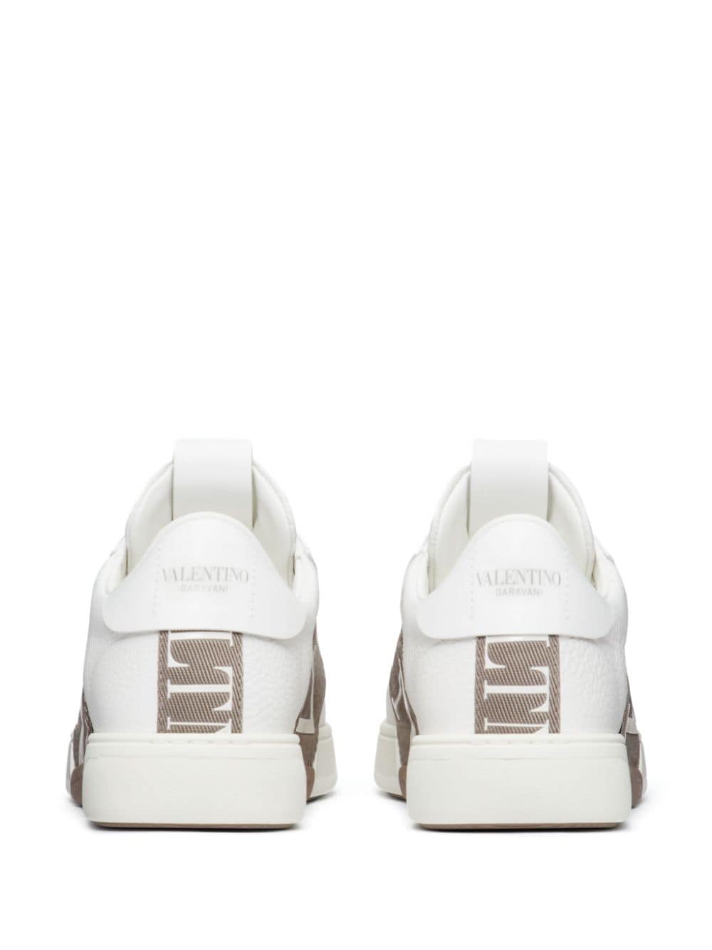 VALENTINO GARAVANI VALENTINO GARAVANI- Rockstud Lace-up Sneakers