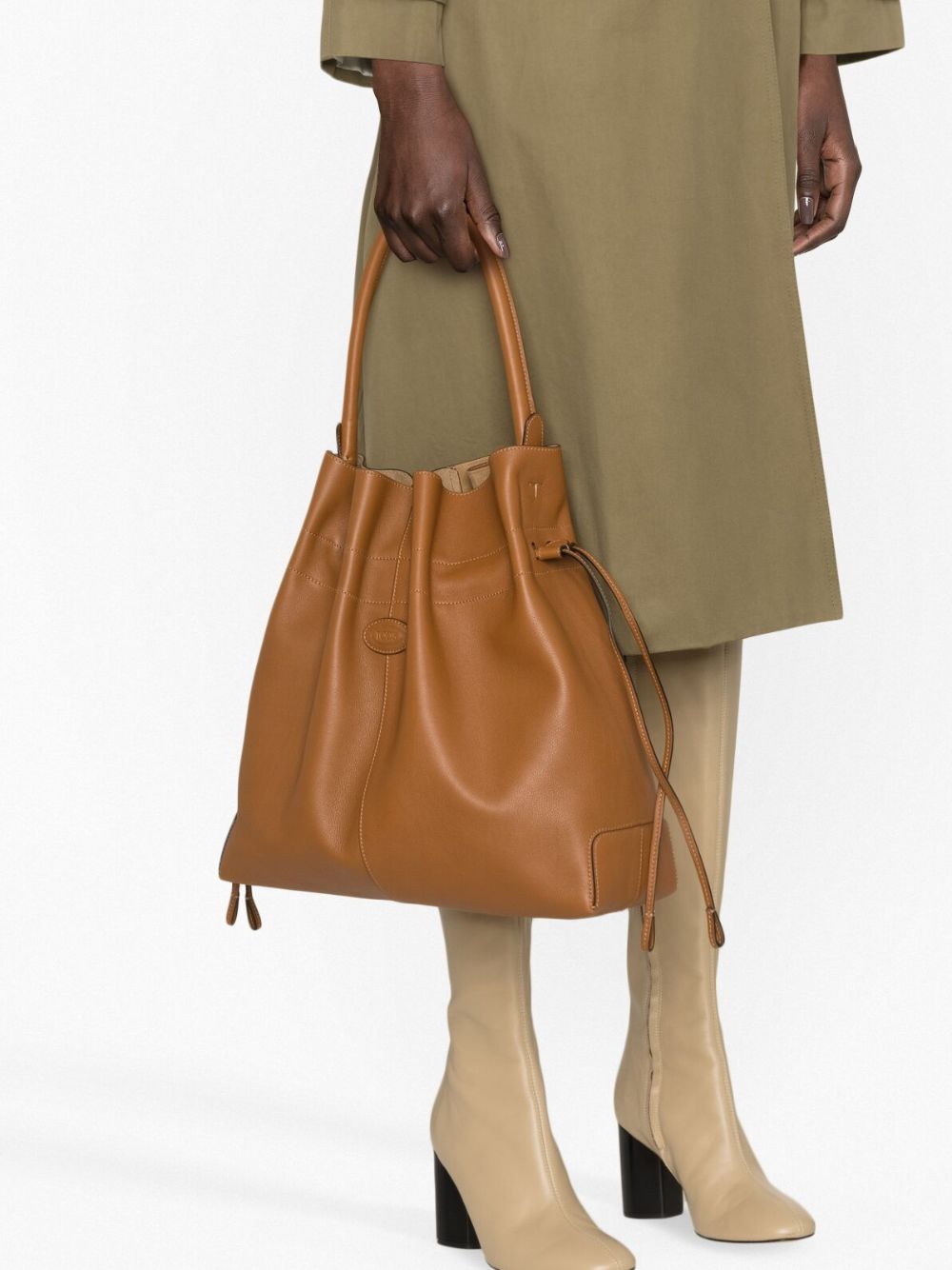 Tod's TOD'S- Leather Bucket Bag