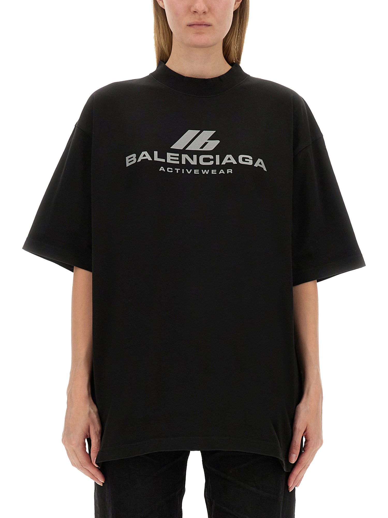 Balenciaga balenciaga medium fit t-shirt
