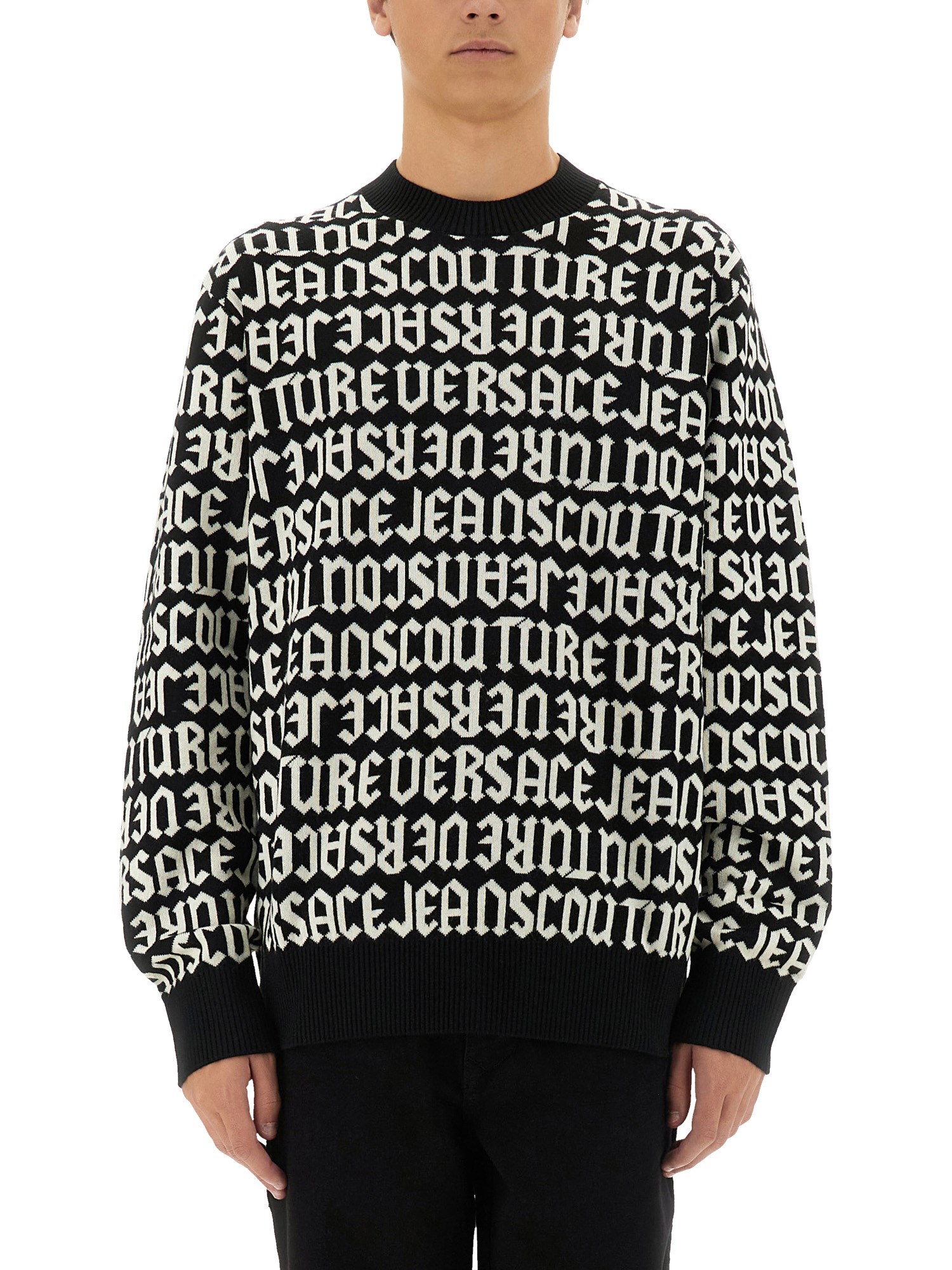 Versace Jeans Couture versace jeans couture "logomania" jersey