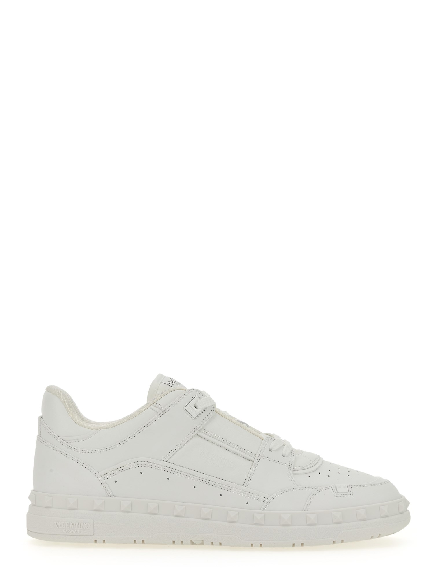 VALENTINO GARAVANI valentino garavani low top sneaker "freedots"