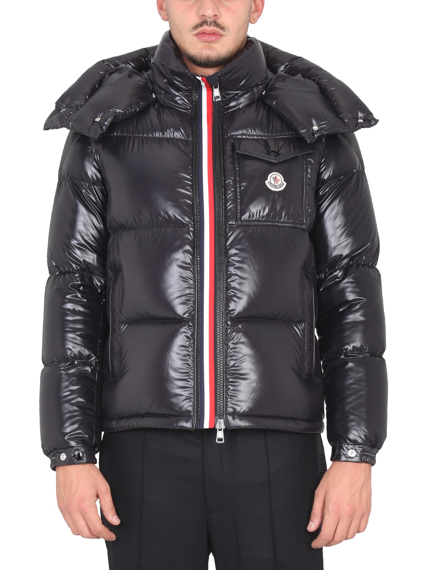 Moncler moncler montbeliard short down jacket