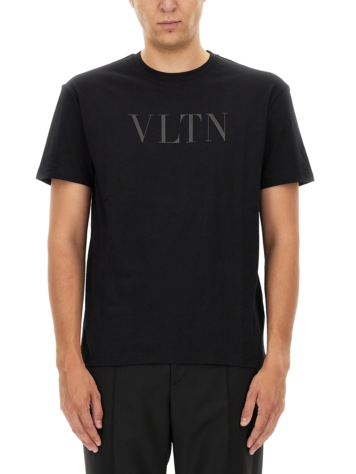 Valentino valentino t-shirt "vltn"