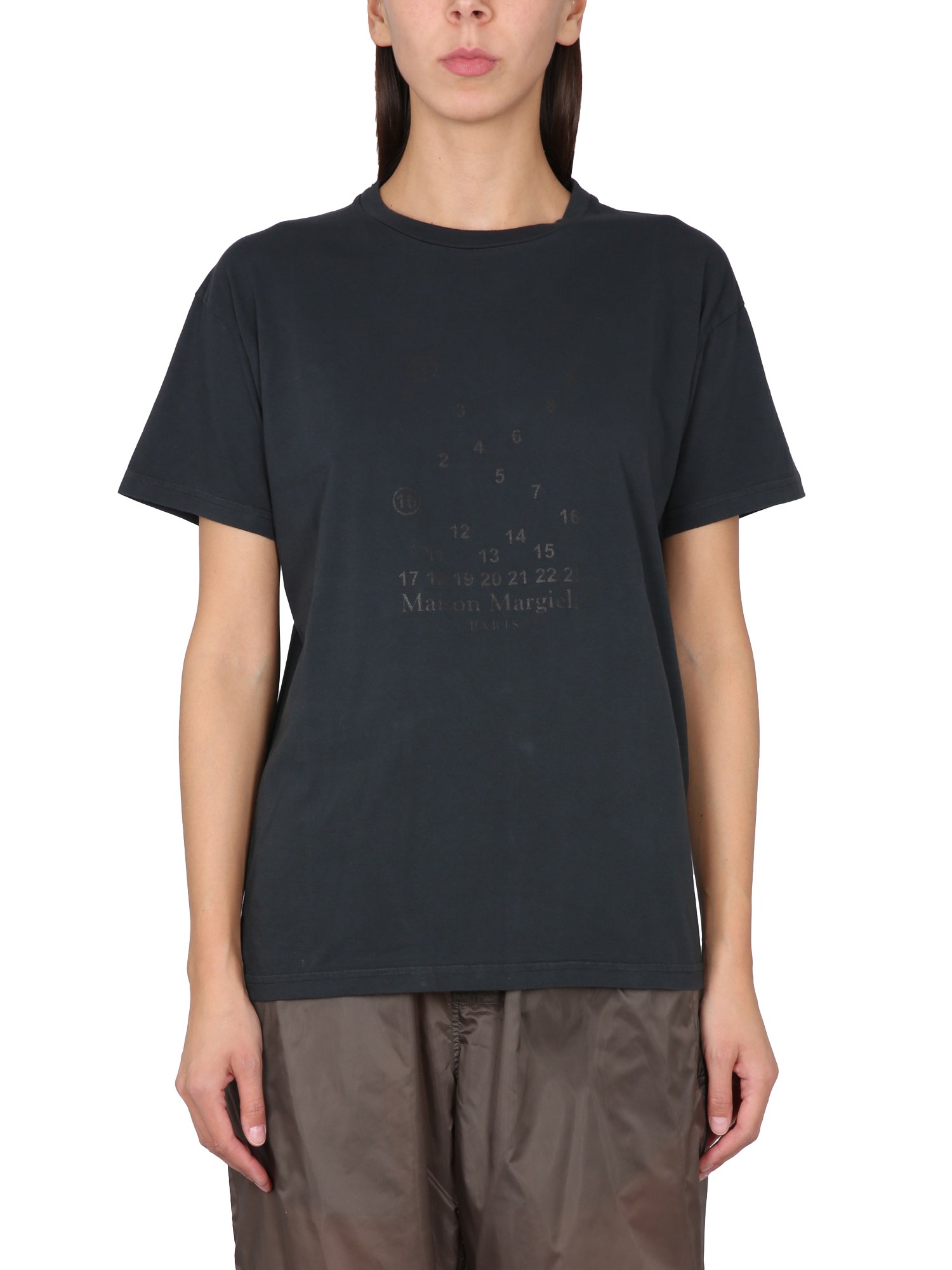 Maison Margiela maison margiela t-shirt with logo embroidery