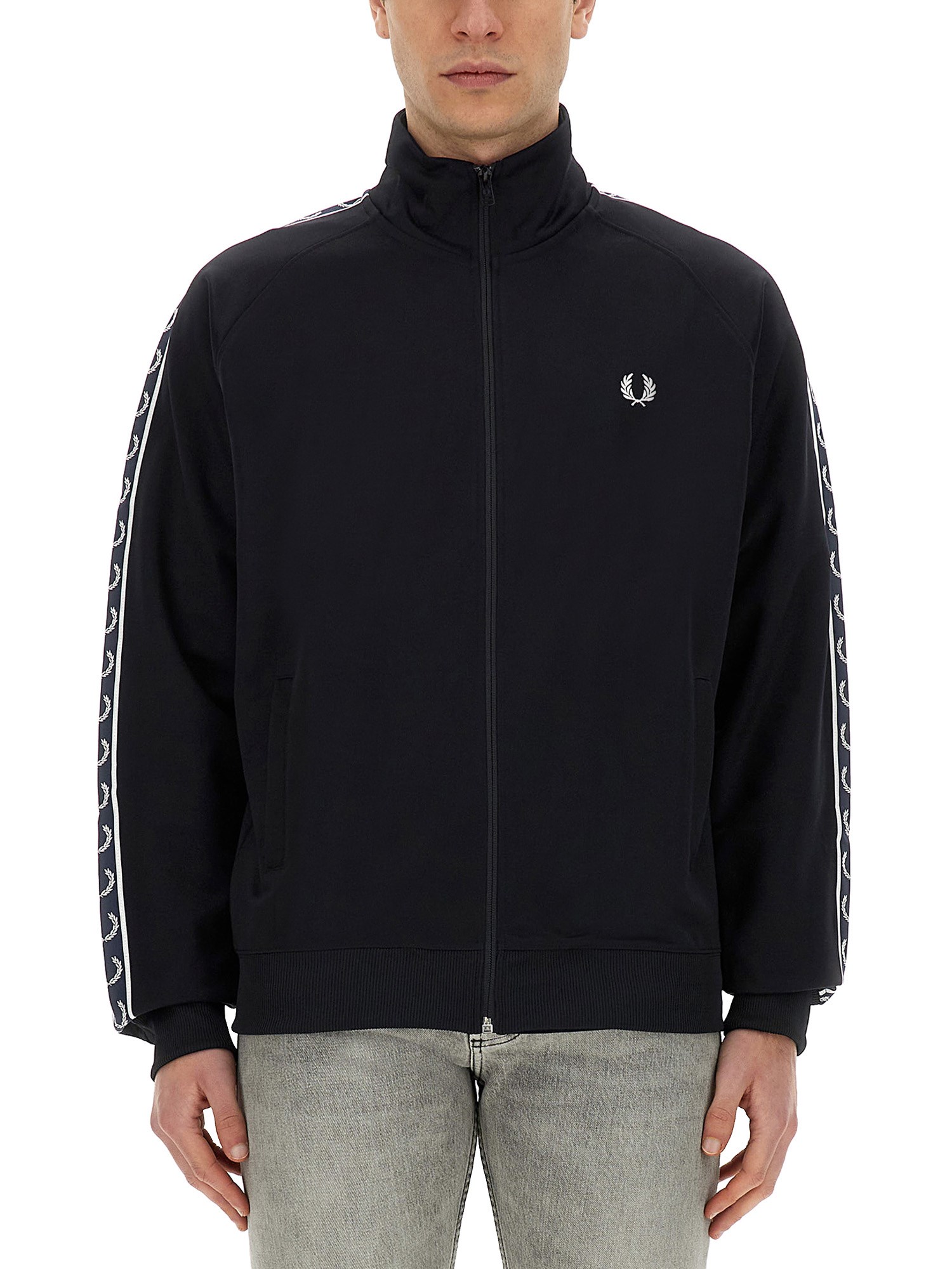 Fred Perry fred perry zip sweatshirt.