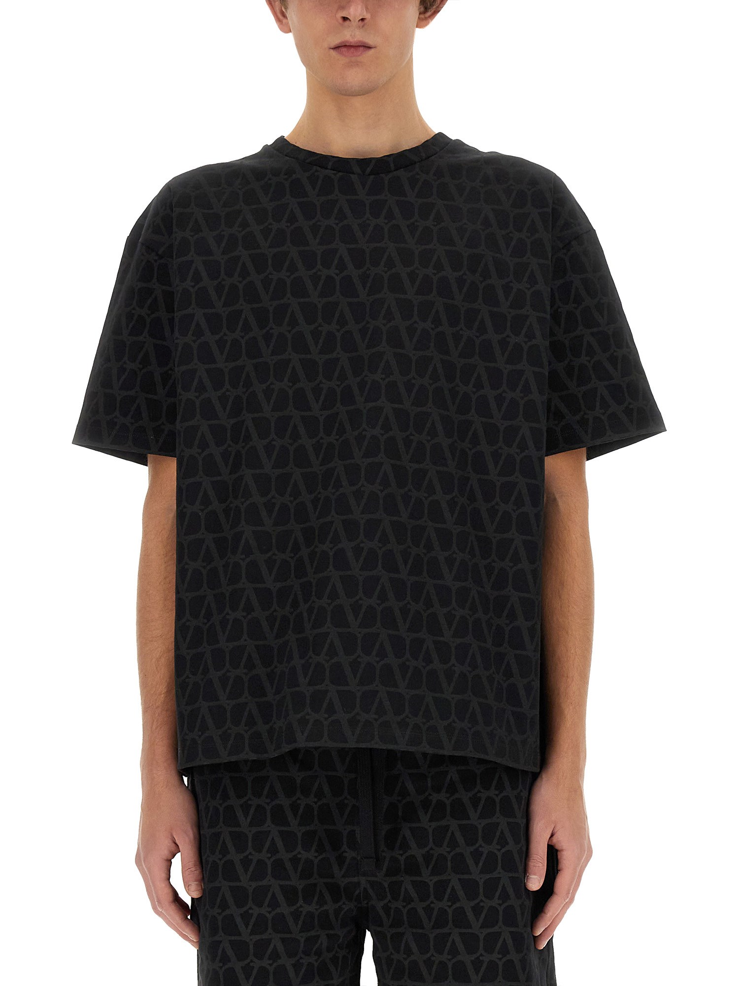 Valentino valentino t-shirt with "toile iconographe" print