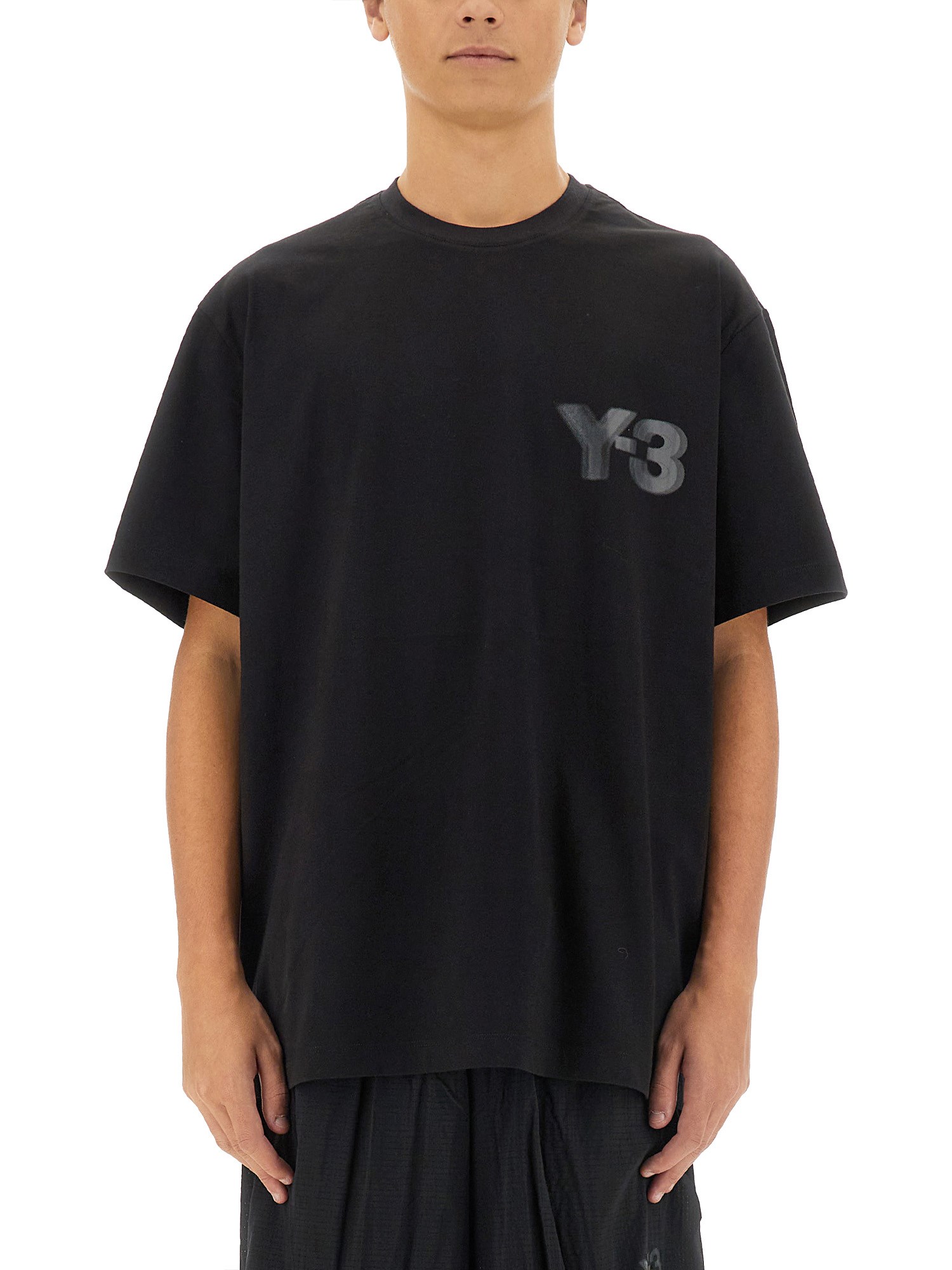  y - 3 t-shirt with logo