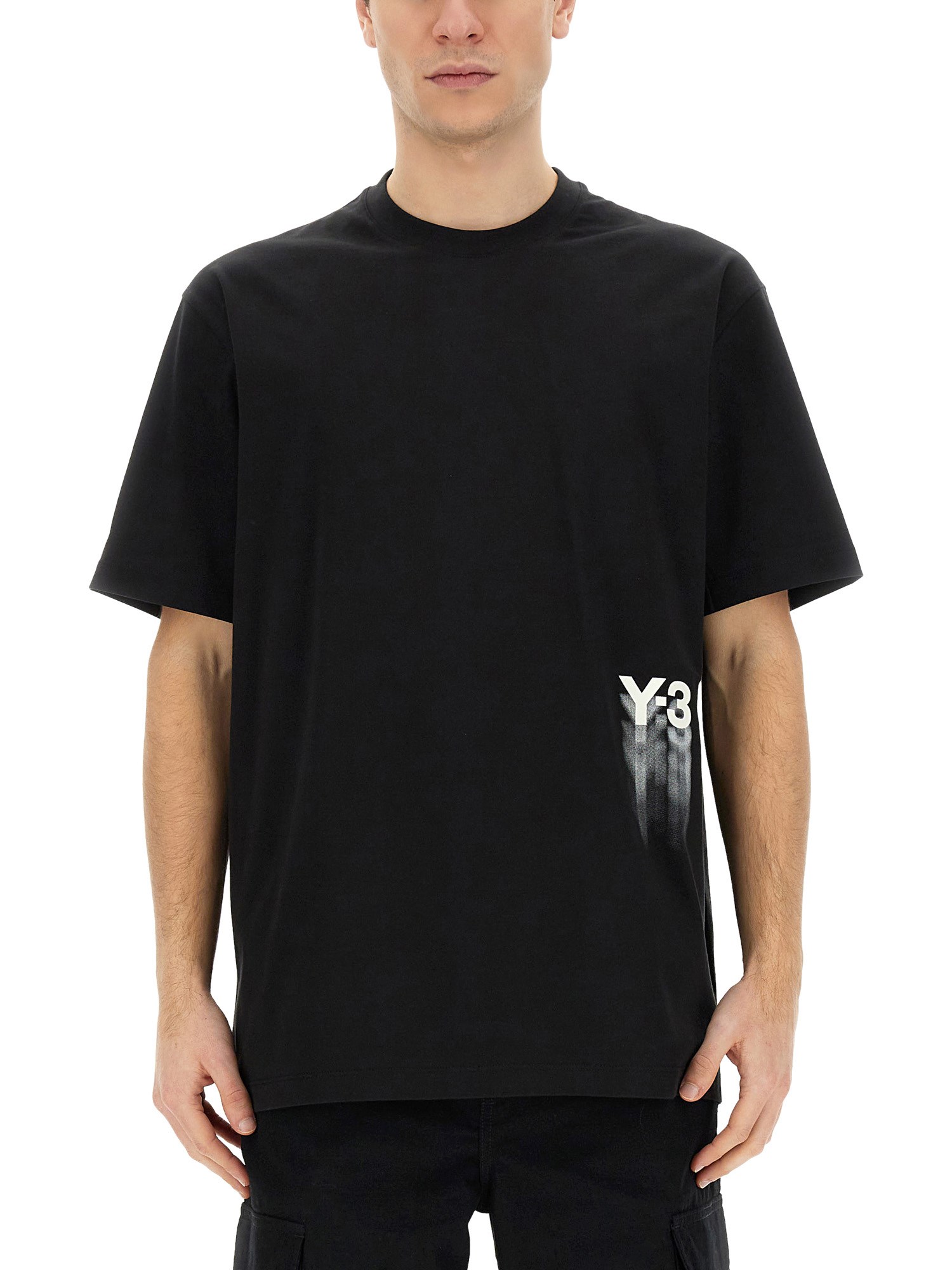  y - 3 t-shirt with logo