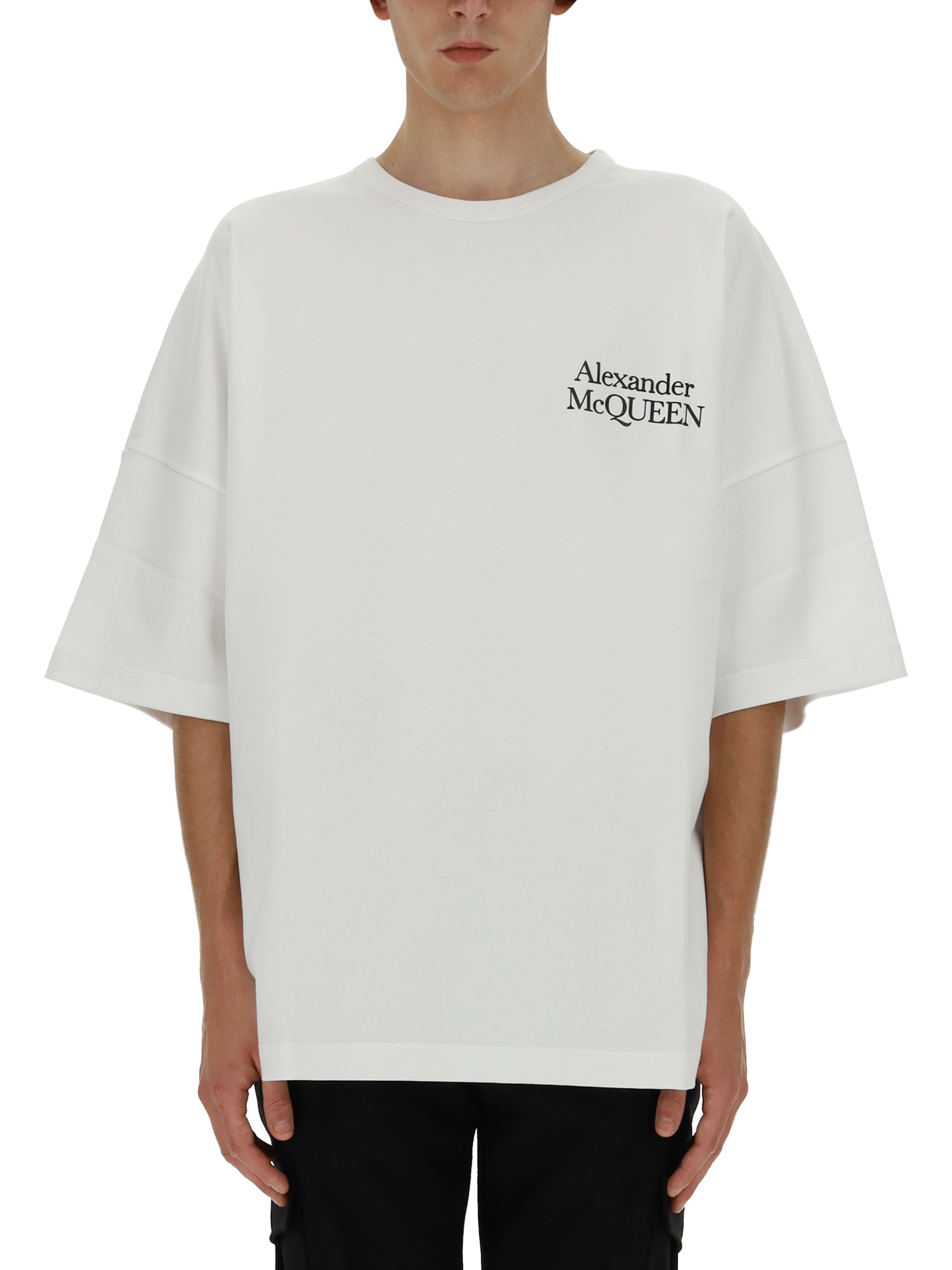 Alexander McQueen alexander mcqueen oversized logo t-shirt