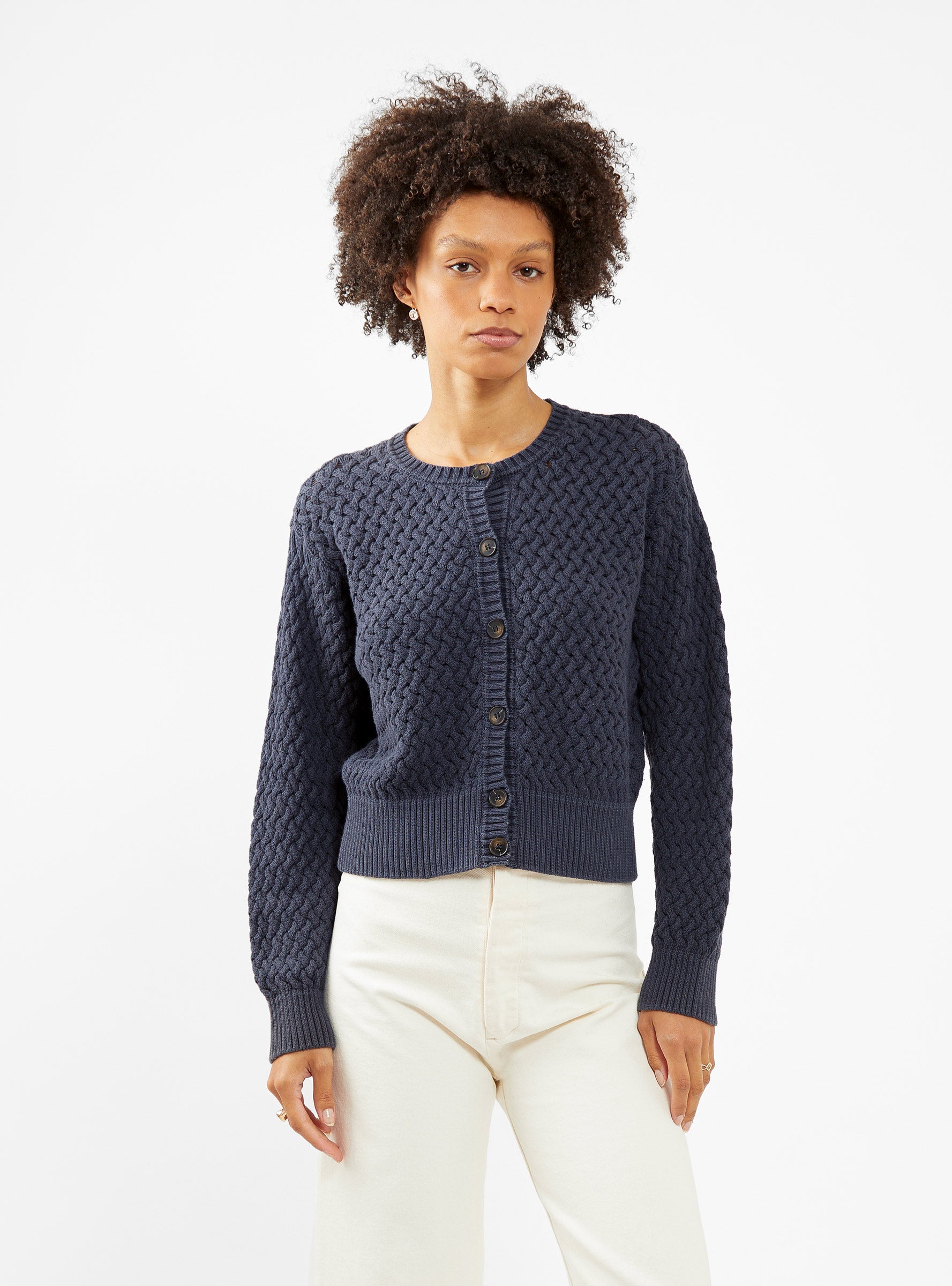  THE GREAT. The Stable Natural Dyed Cardigan Logwood Navy