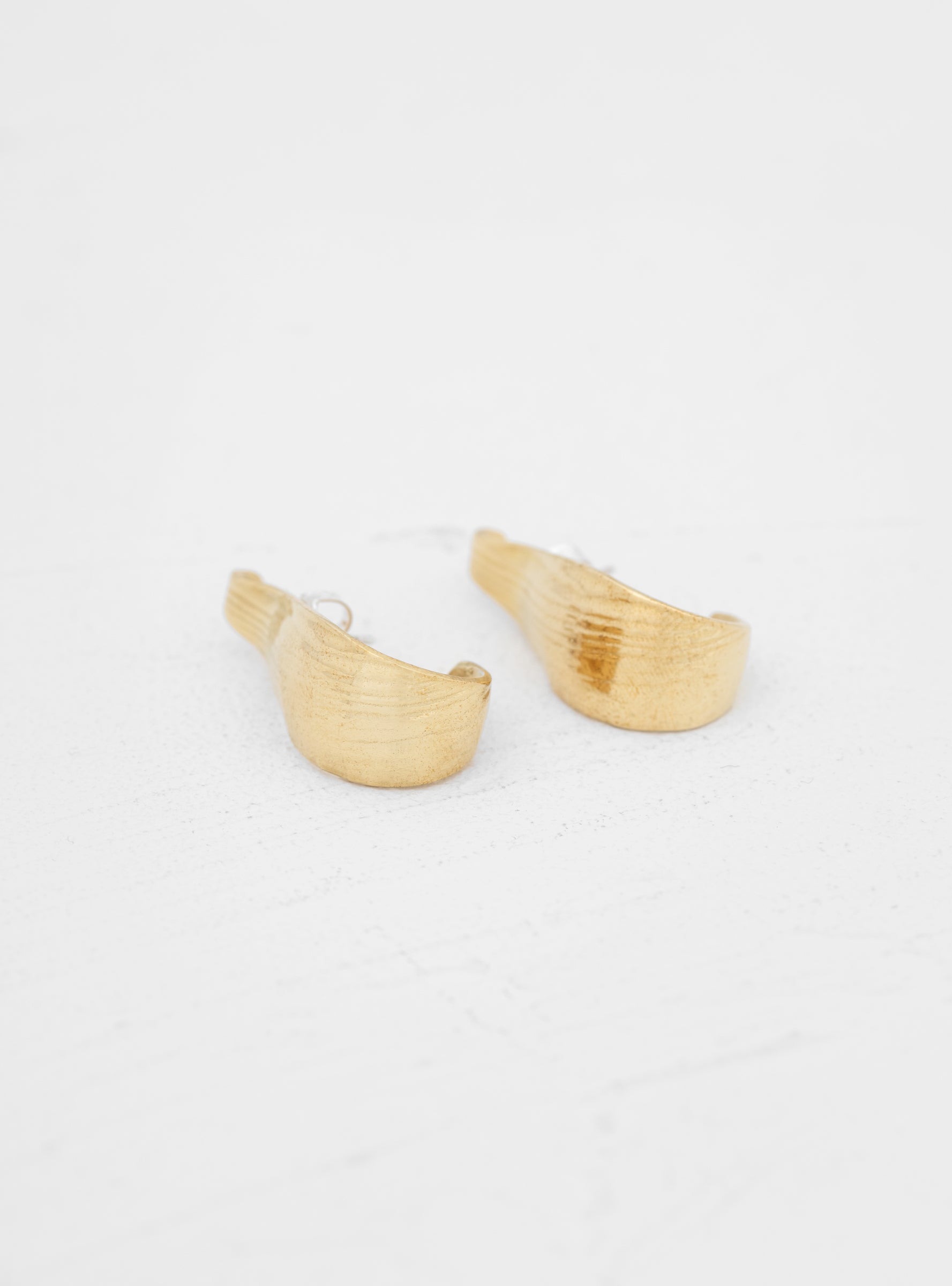  Leigh Miller Husk Hoop Earrings Brass