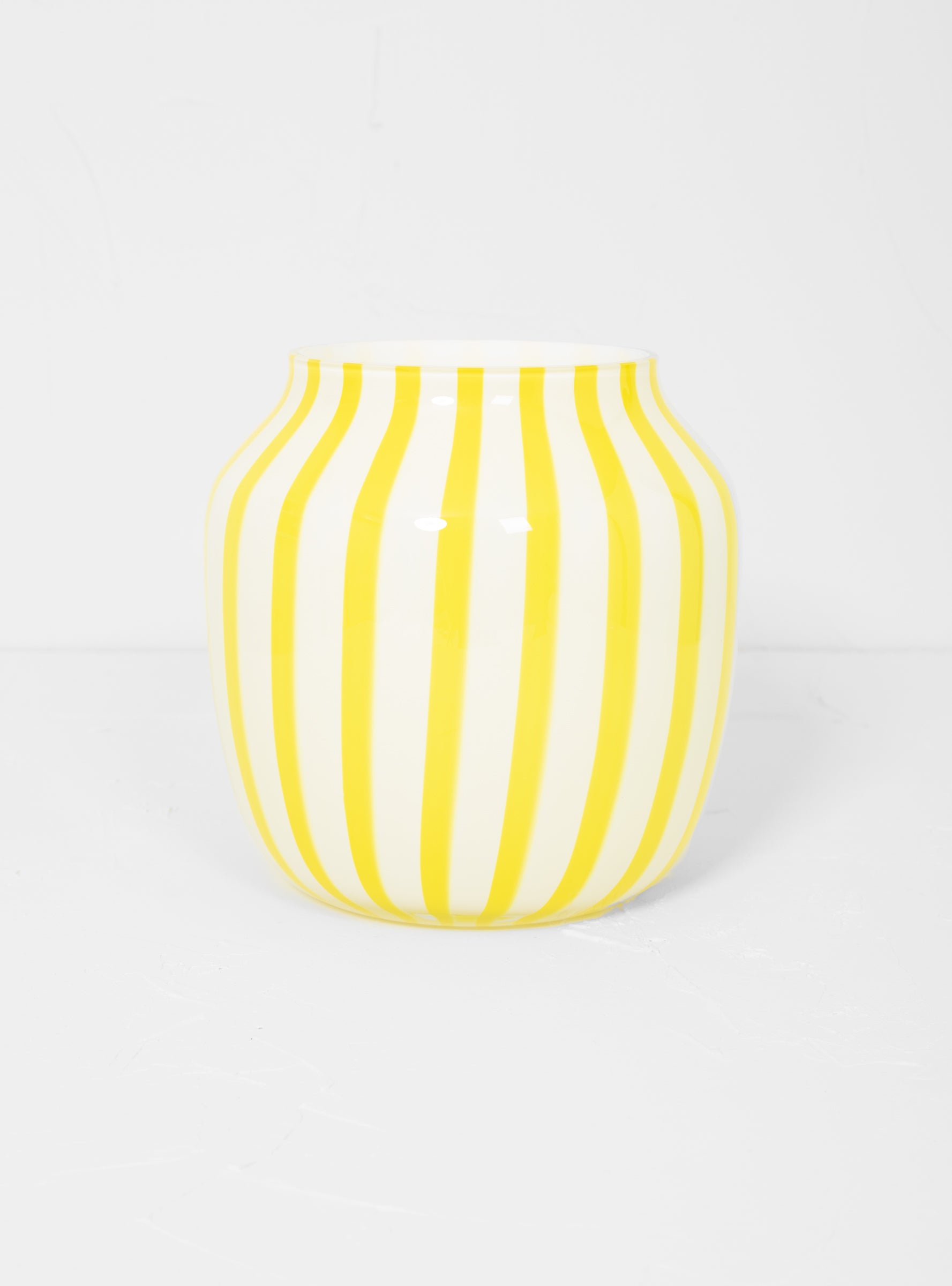  Hay Juice Vase Wide Yellow