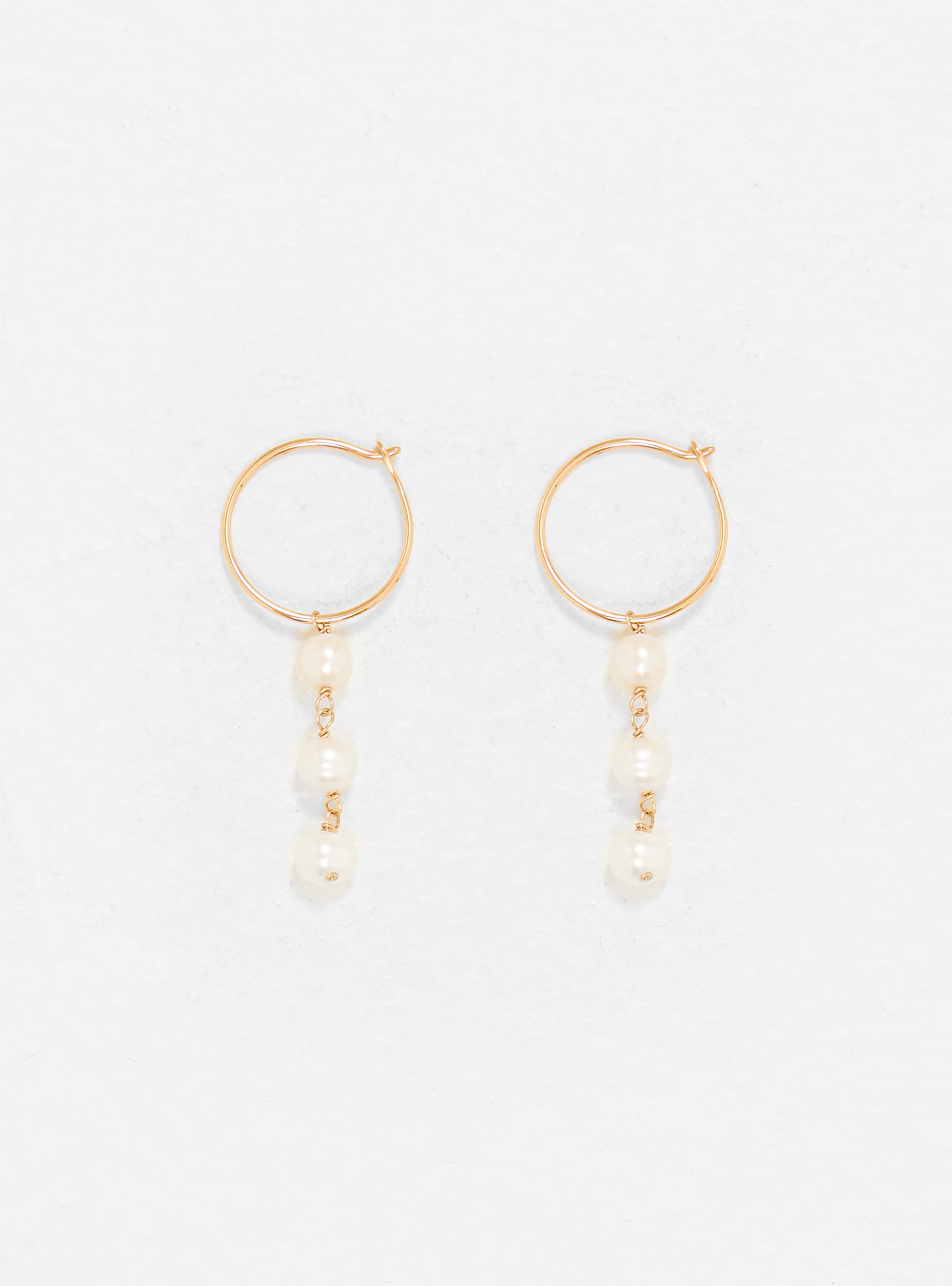  Helena Rohner Pearl 18K Gold Hoop Earrings