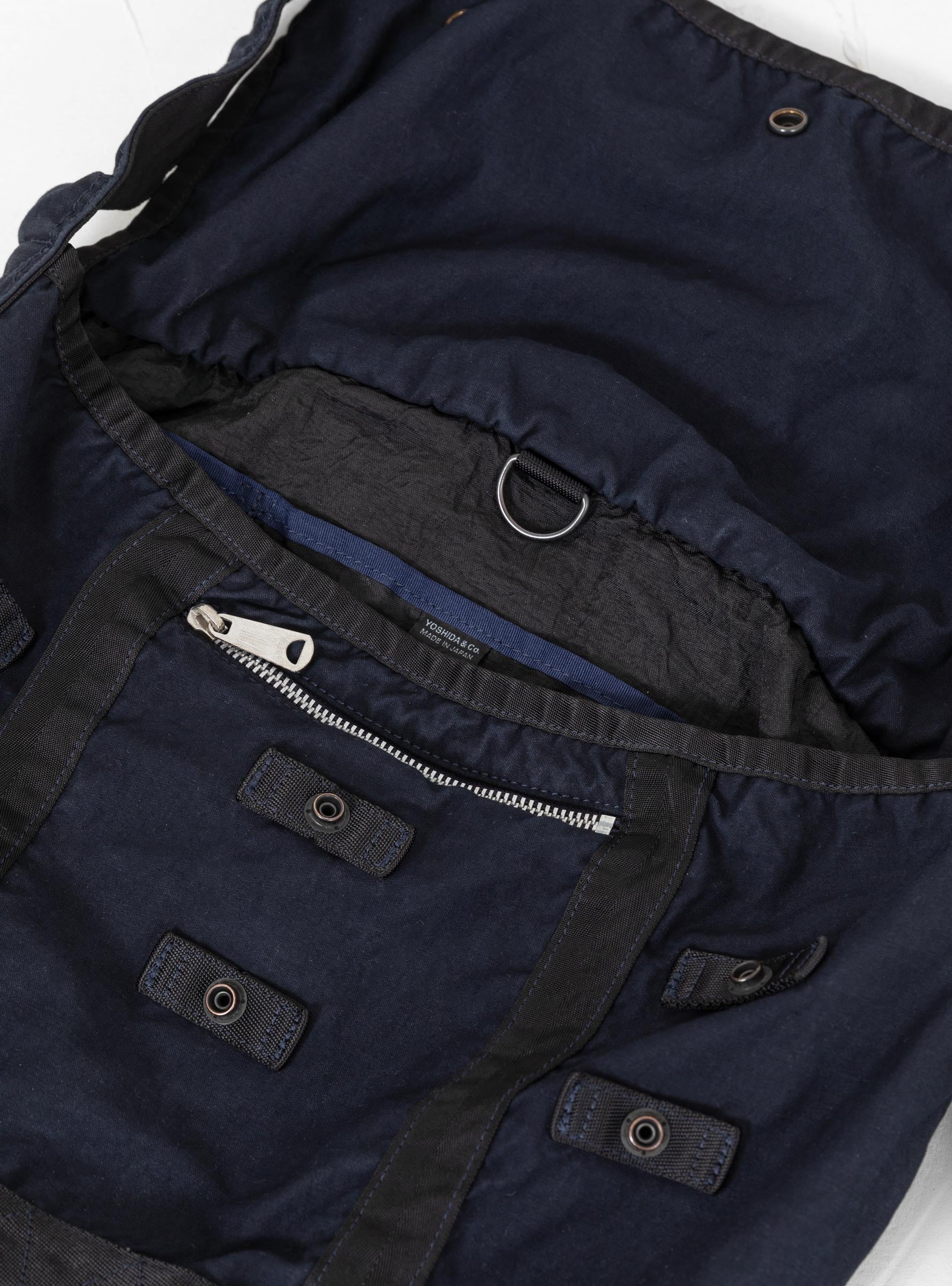  Porter Yoshida & Co. Crag Messenger Bag (M) Navy