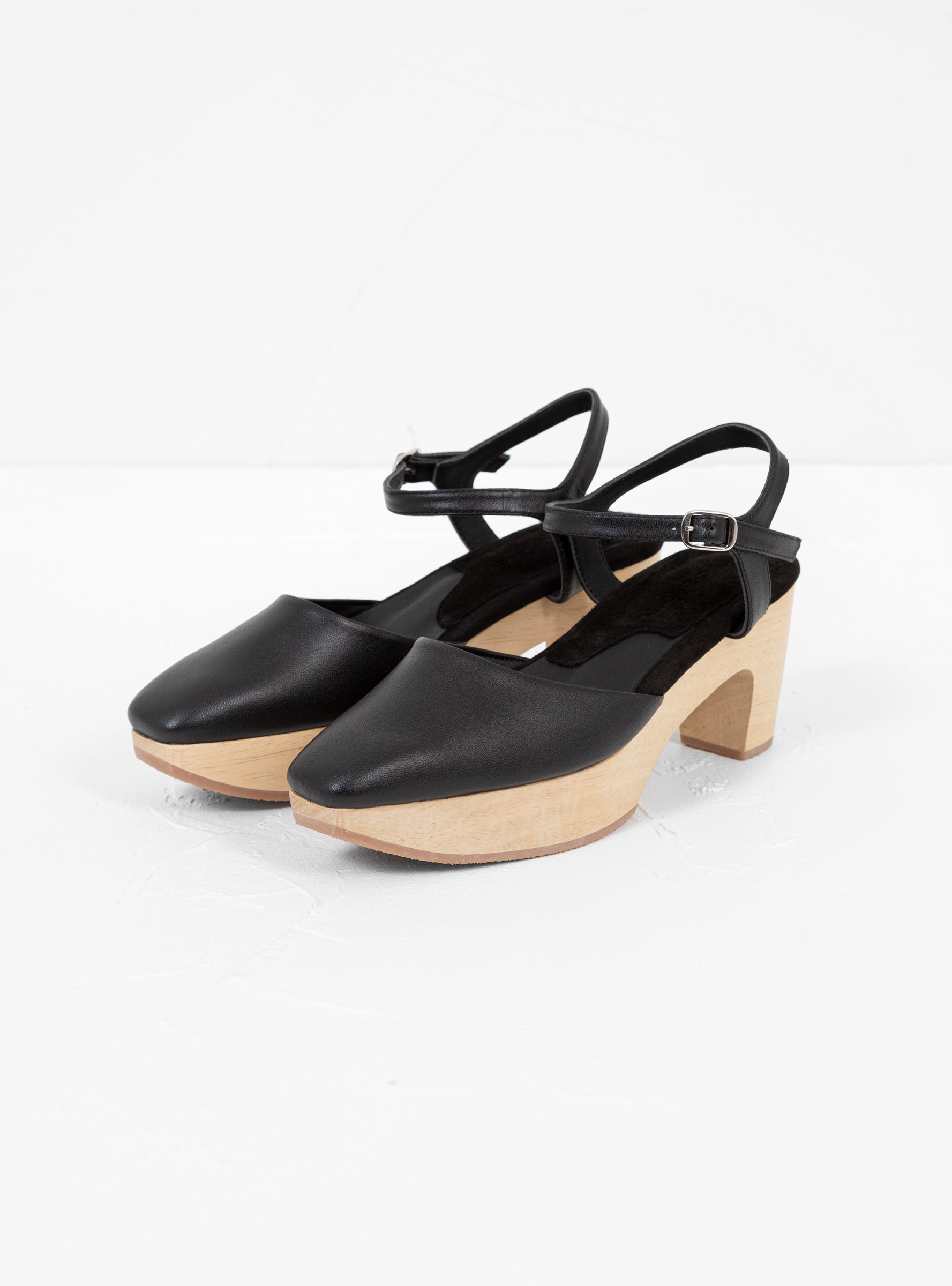  Rachel Comey Index Clog Platform Pumps Black