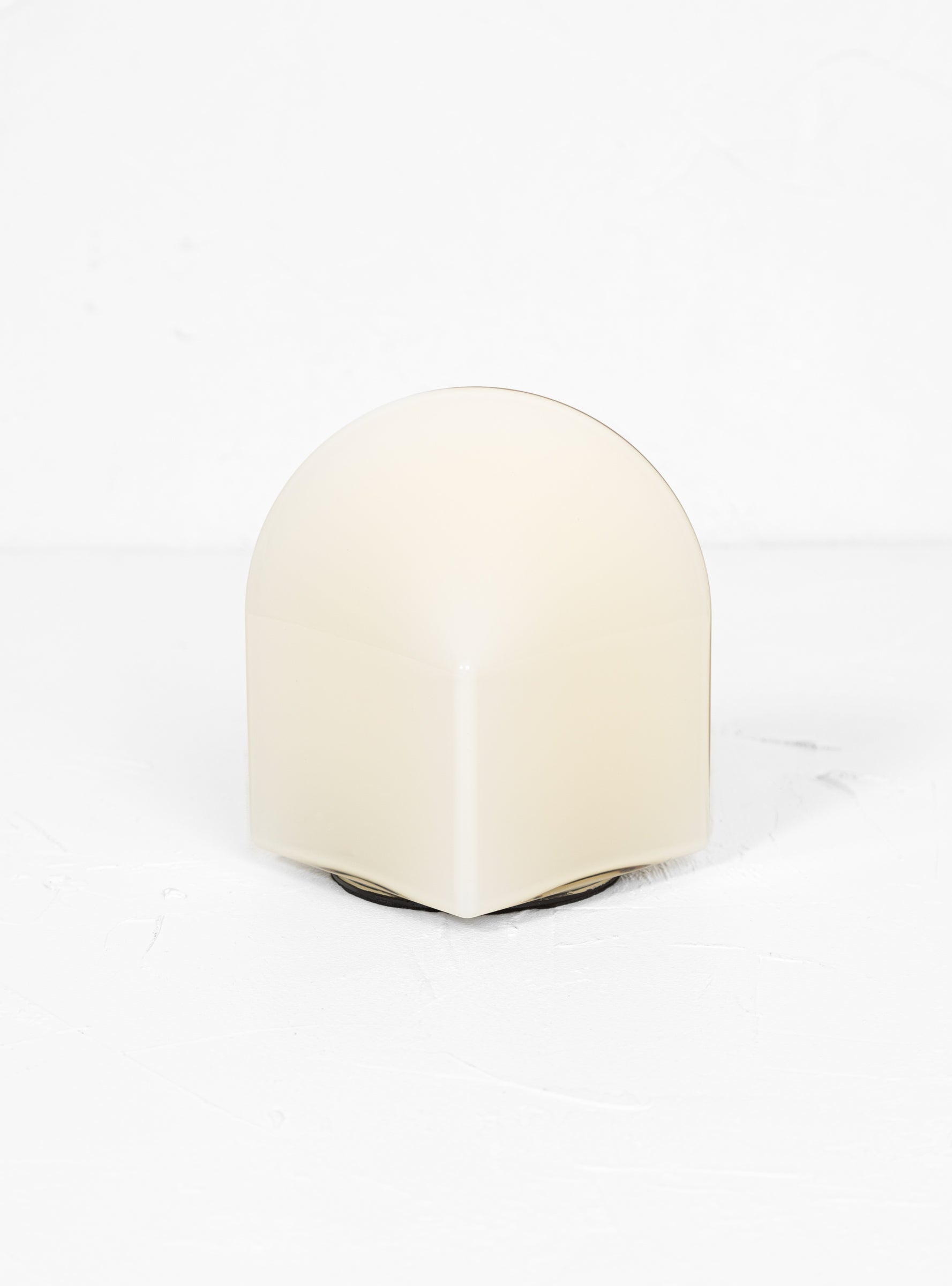  Hay Parade Table Lamp Small Off White