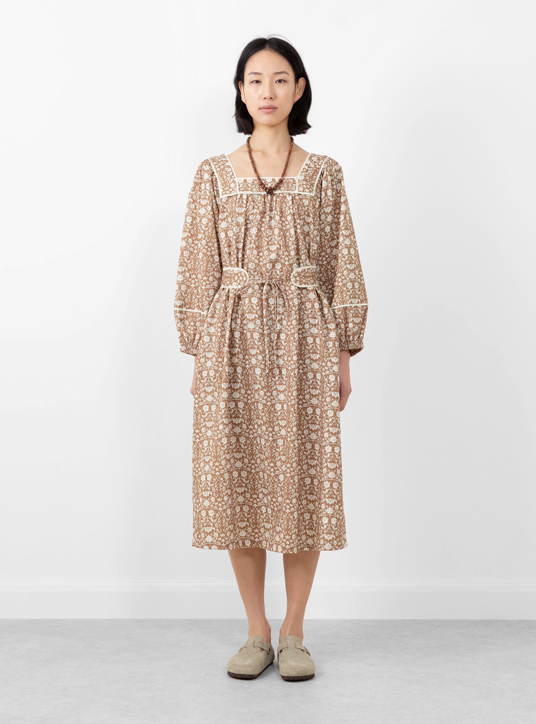  Sideline Rita Dress Brown Print - Size: Medium