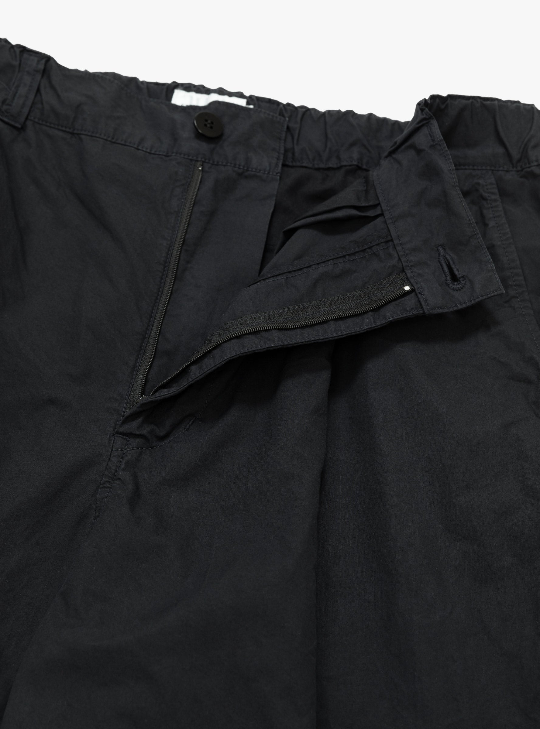  Still By Hand Garment Dye Deep Tuck Pants Ink Black - Size: Large