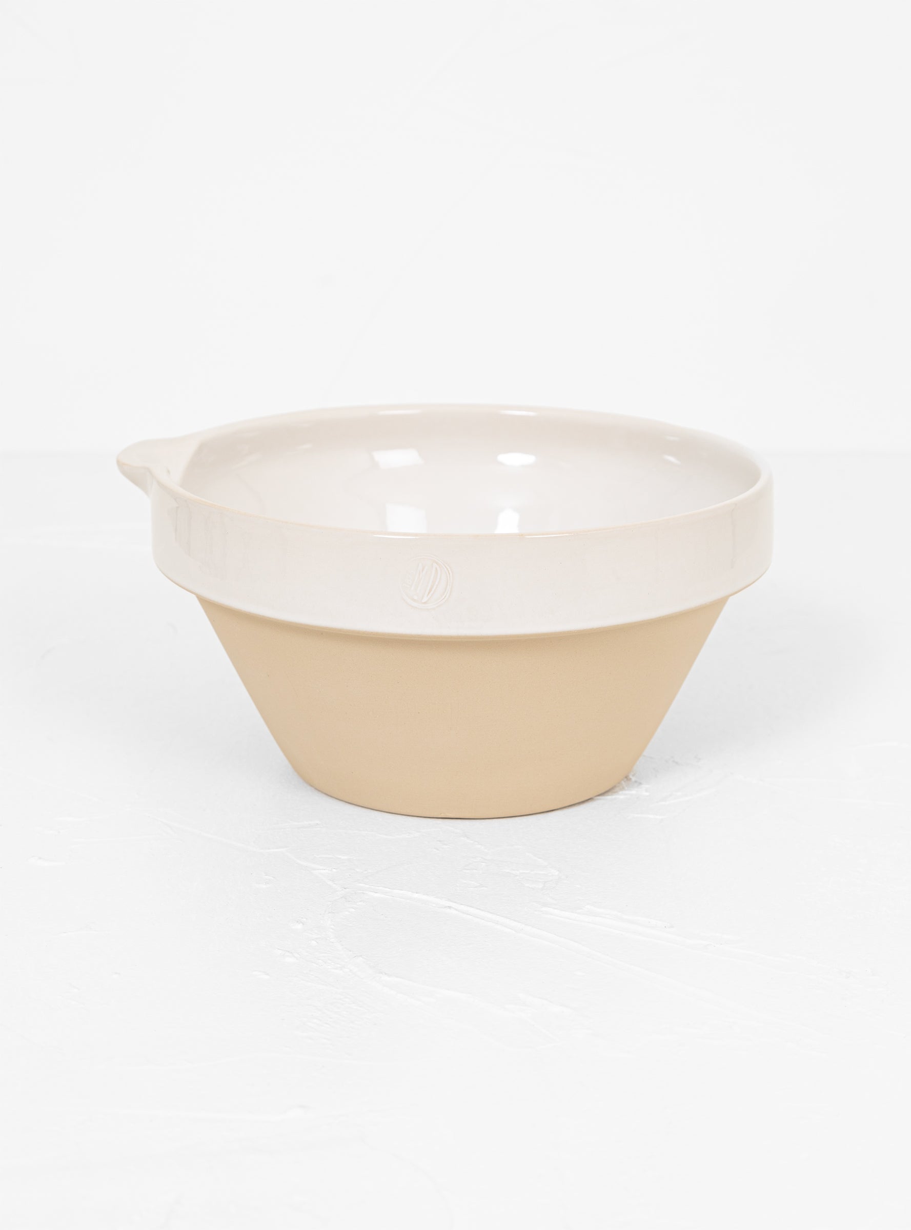  Manufacture de Digoin Bowl With Lip No. 8 White & Natural