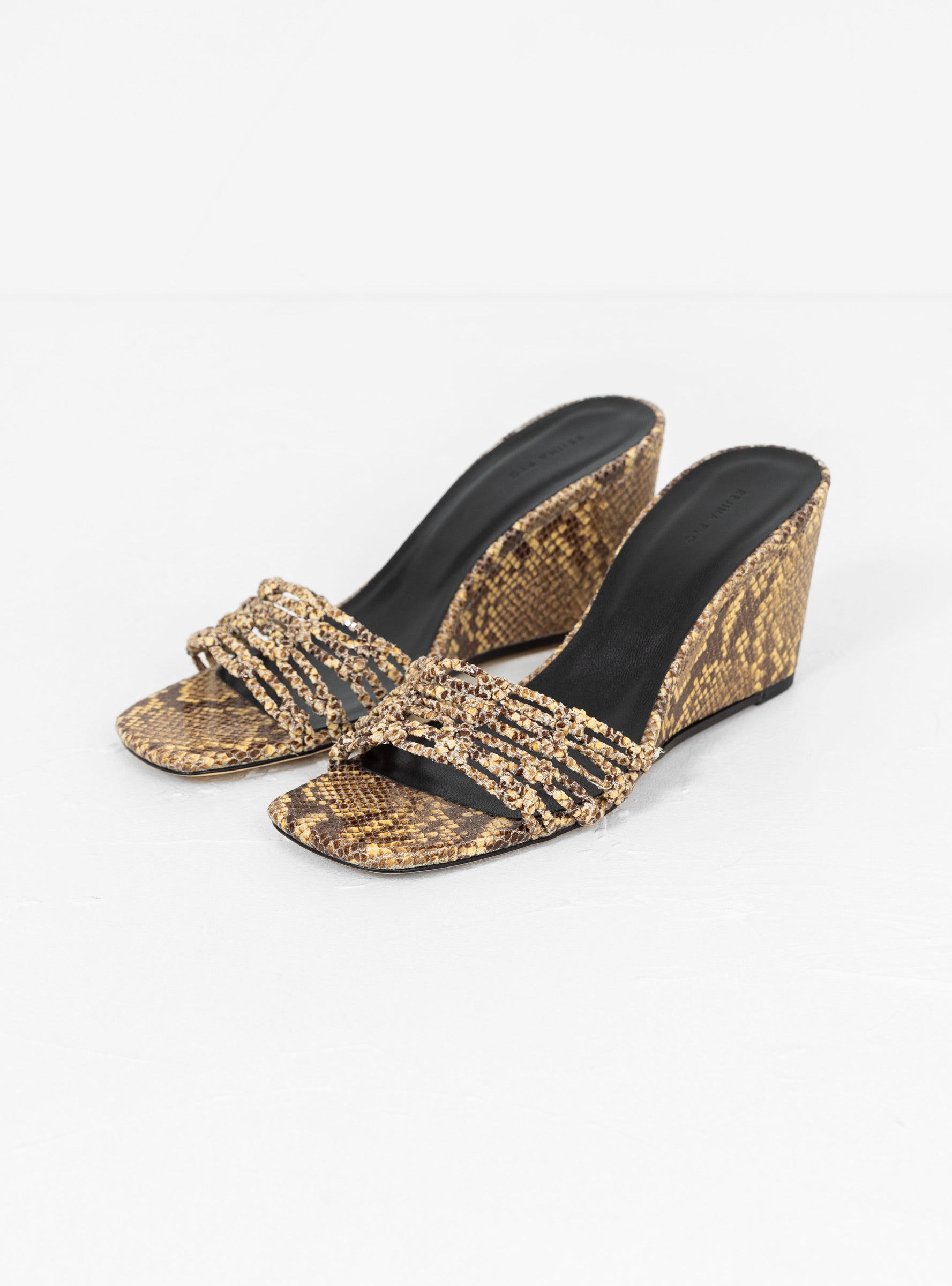  Rejina Pyo Kyle Wedges Leather Print Snake Butter - Size: UK5