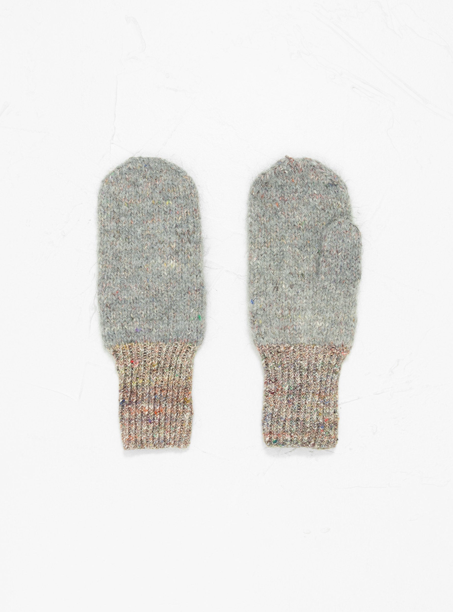  Karakoram Hand Knit Mittens Grey