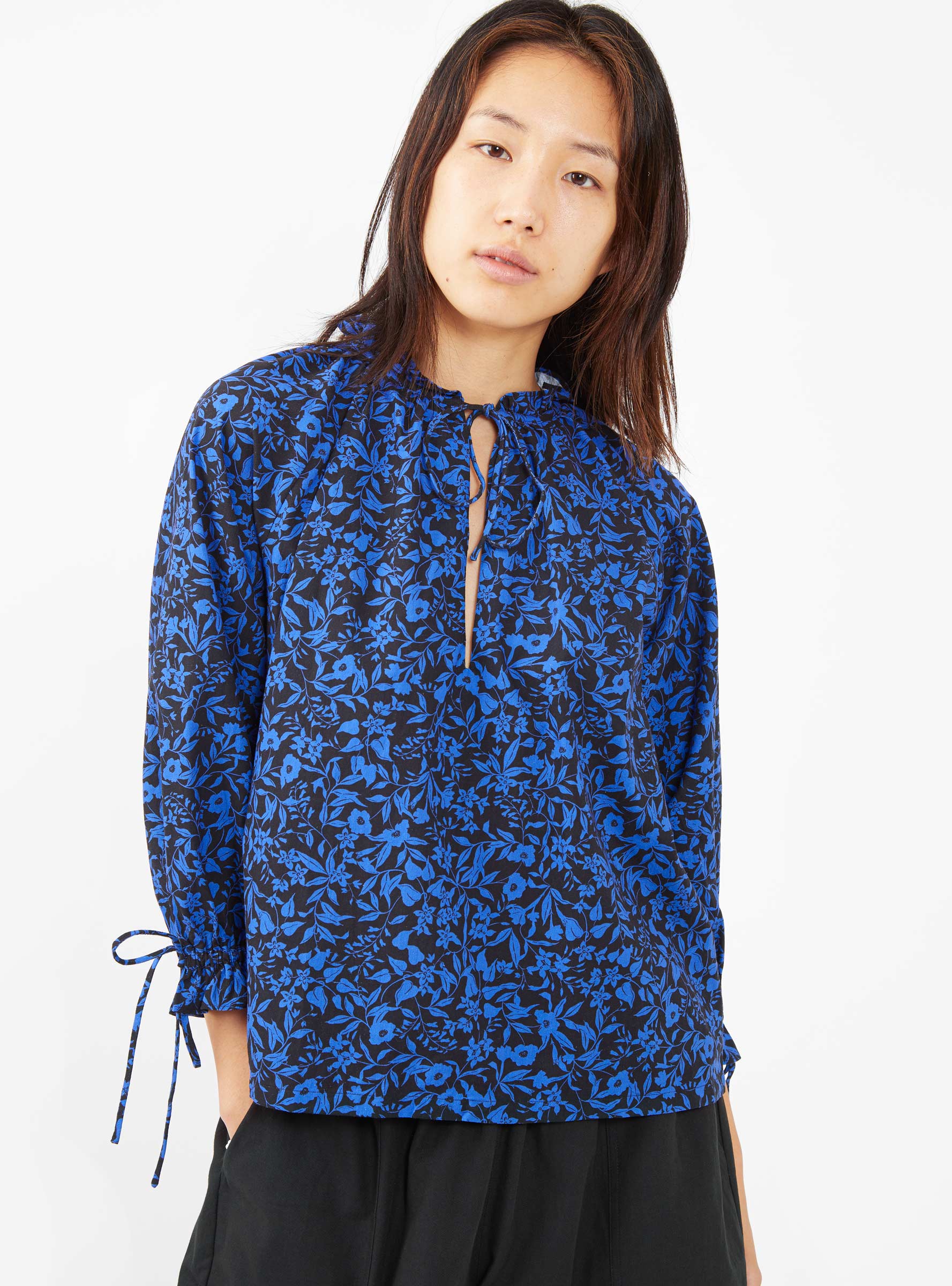  SIDELINE Betty Shirt Blue Floral