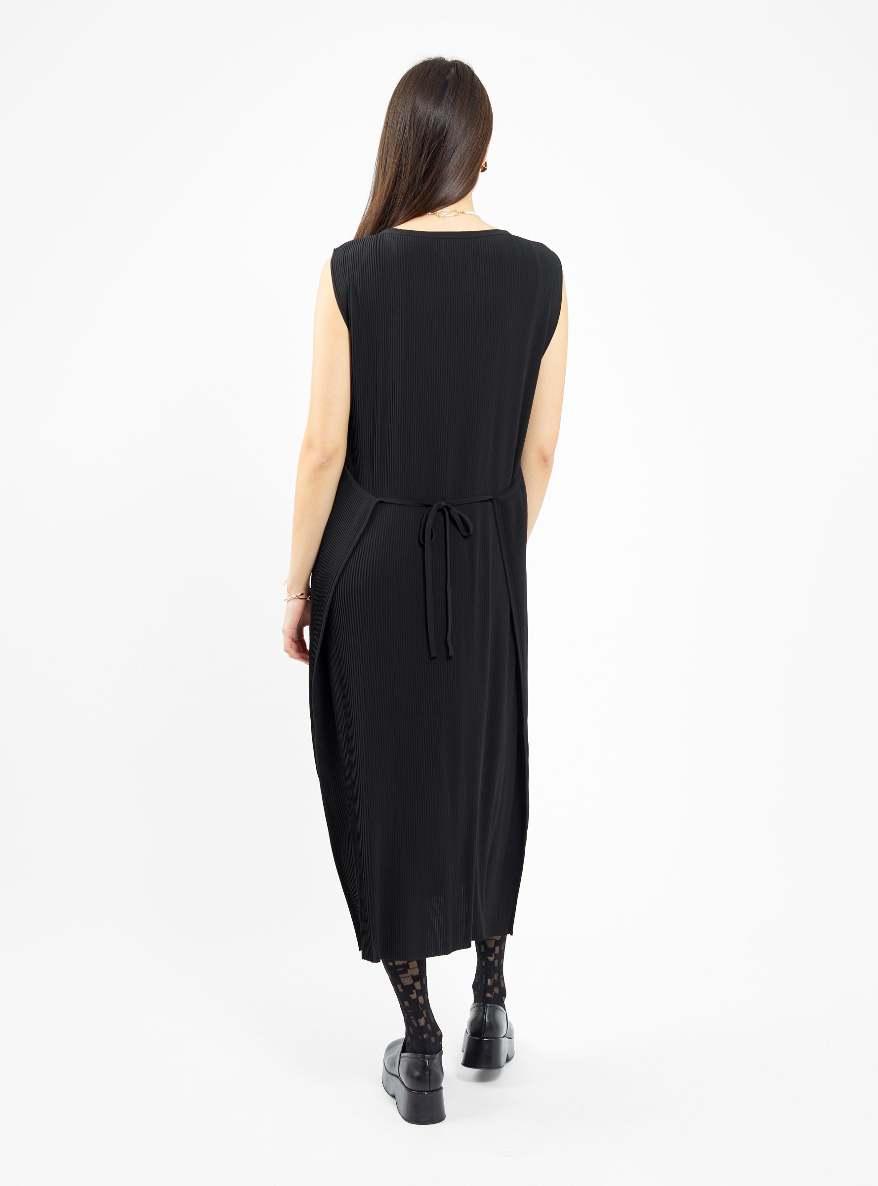  Henrik Vibskov Pull Plisse Dress Black - Size: XS