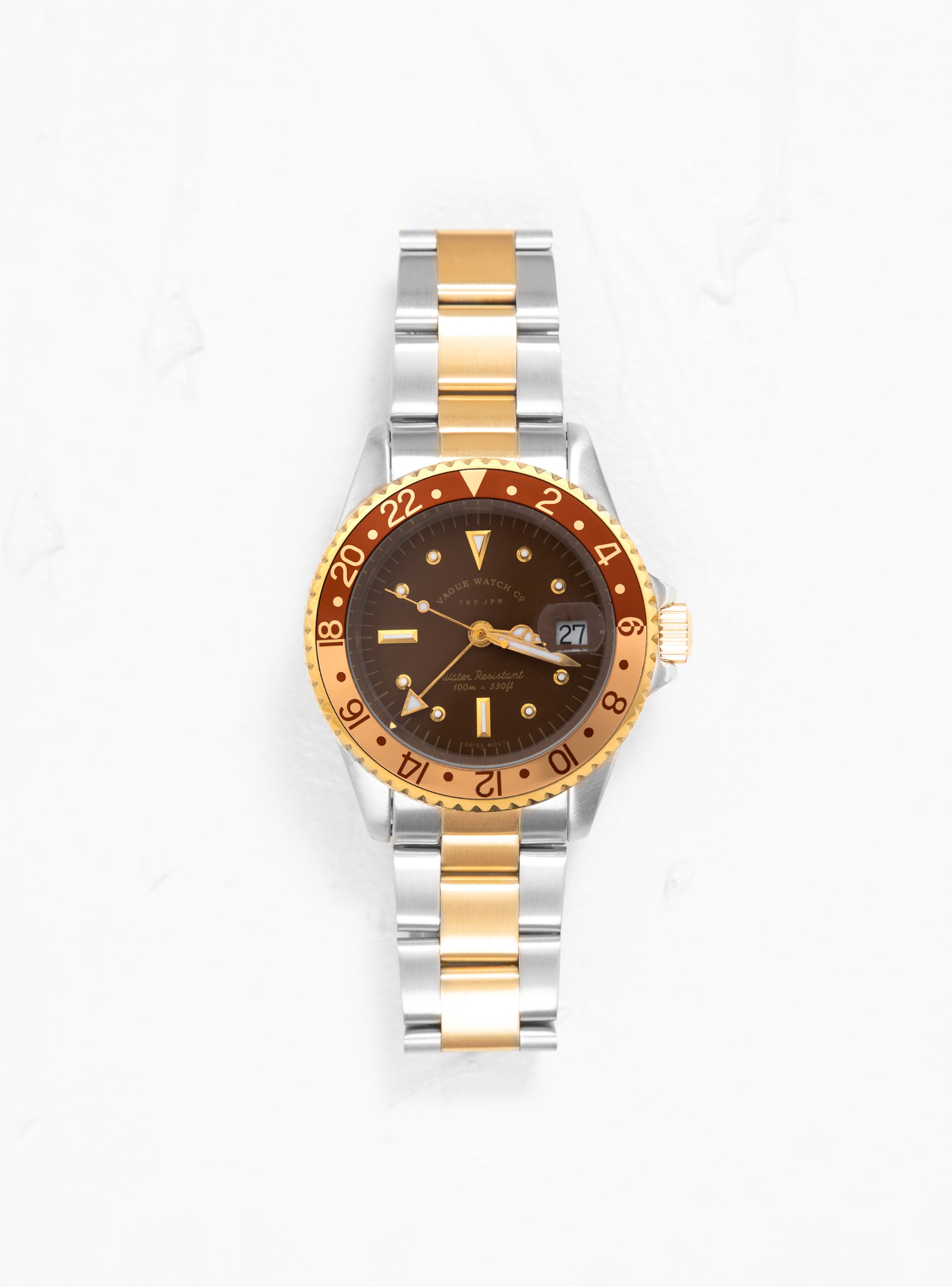  Vague Watch Co. BRWN GMT 40 Diver Watch Brown, Gold & Silver