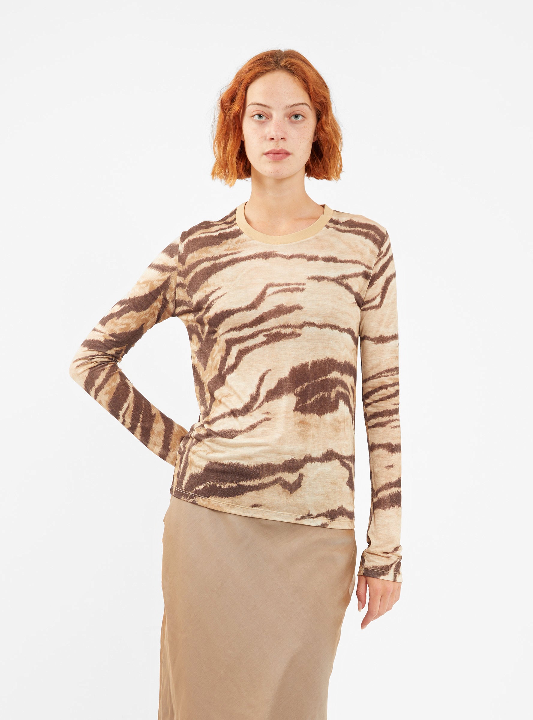  Baserange Tiger Print T-Shirt Beige & Brown