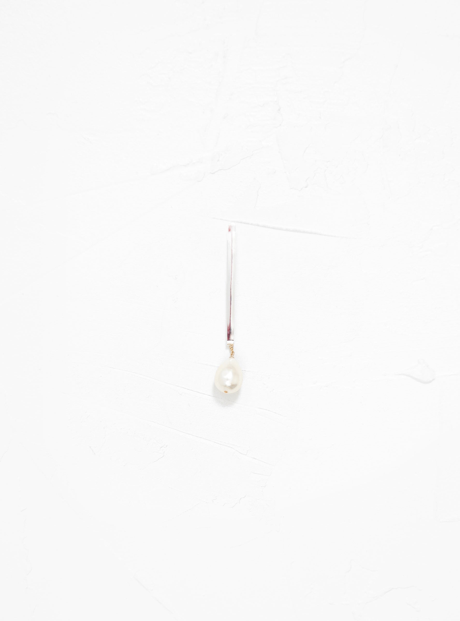  BEATRIZ PALACIOS Drop Pearl Hair Pin Silver