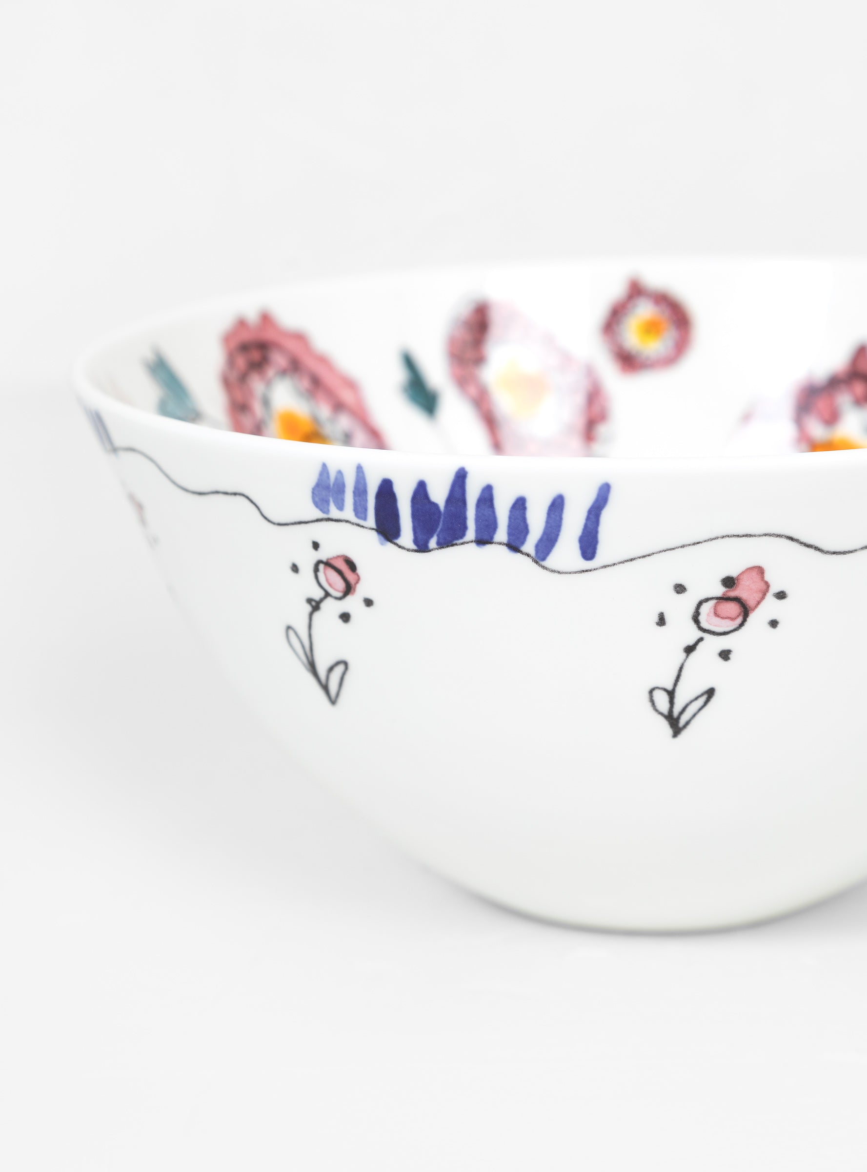  Serax Serving Bowl M Anemone Milk MF