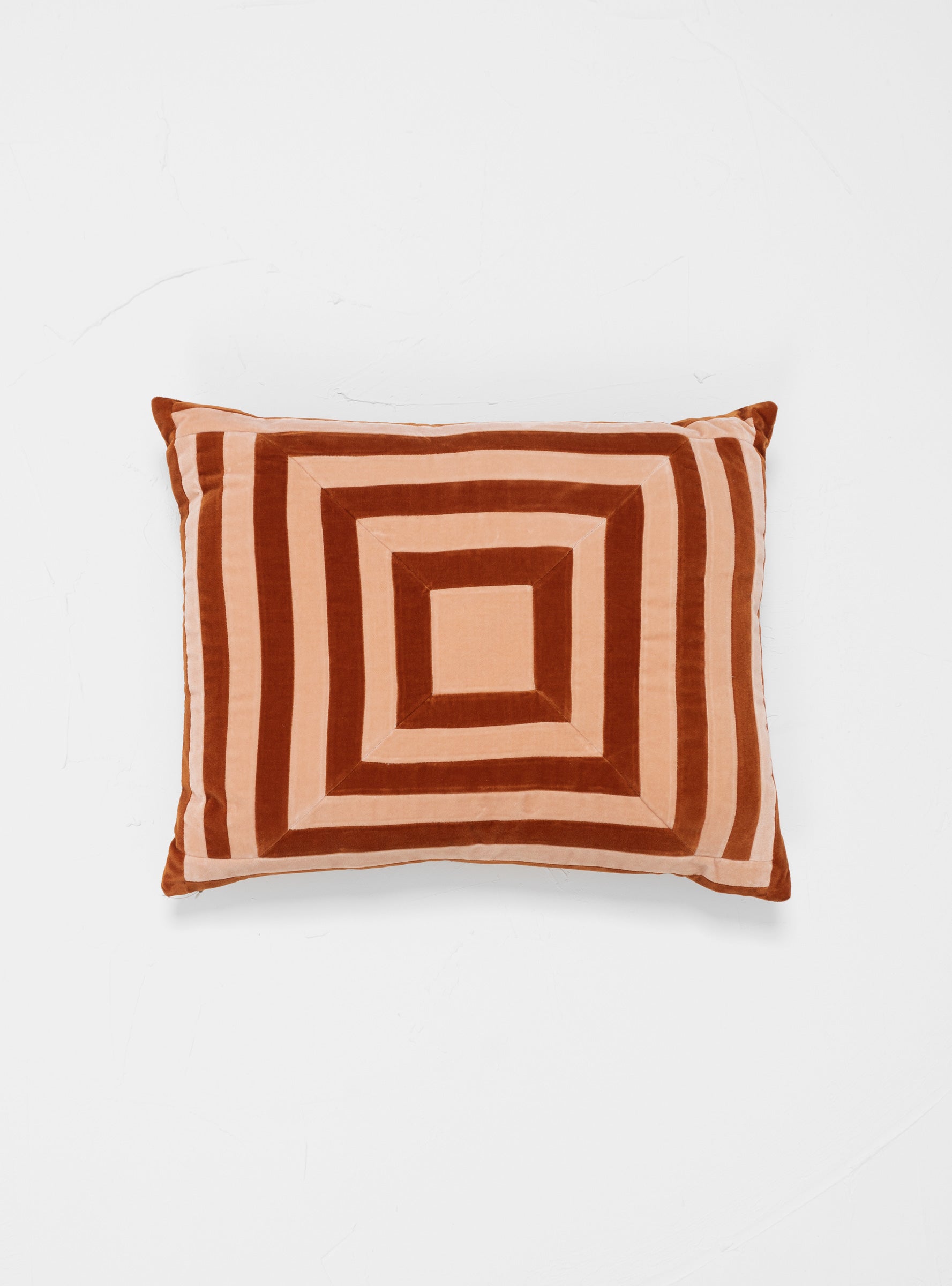  Christina Lundsteen Lucy Cushion Plaster & Burnt Orange