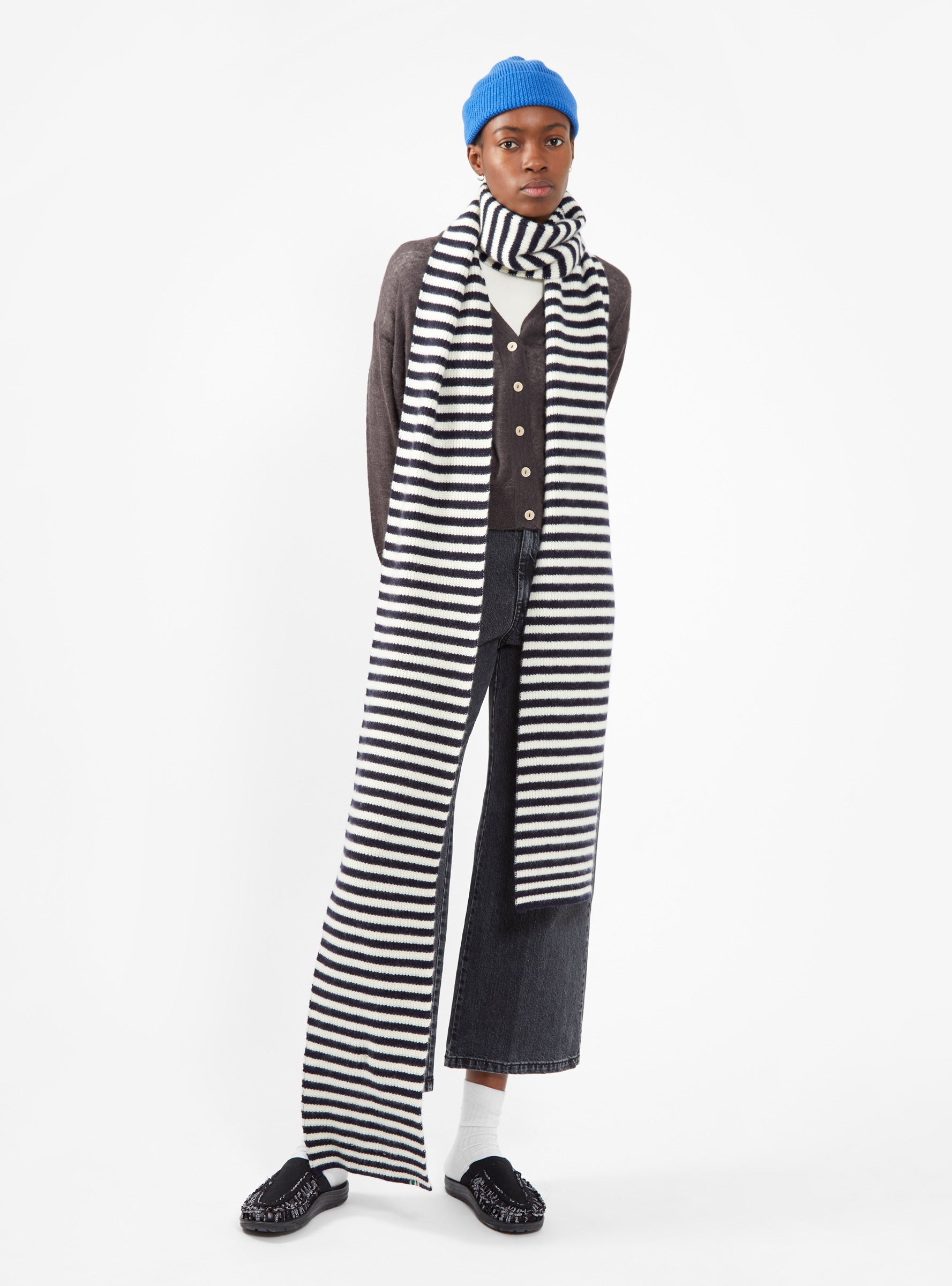  Extreme Cashmere No°86 Spag Scarf Breton Navy & White