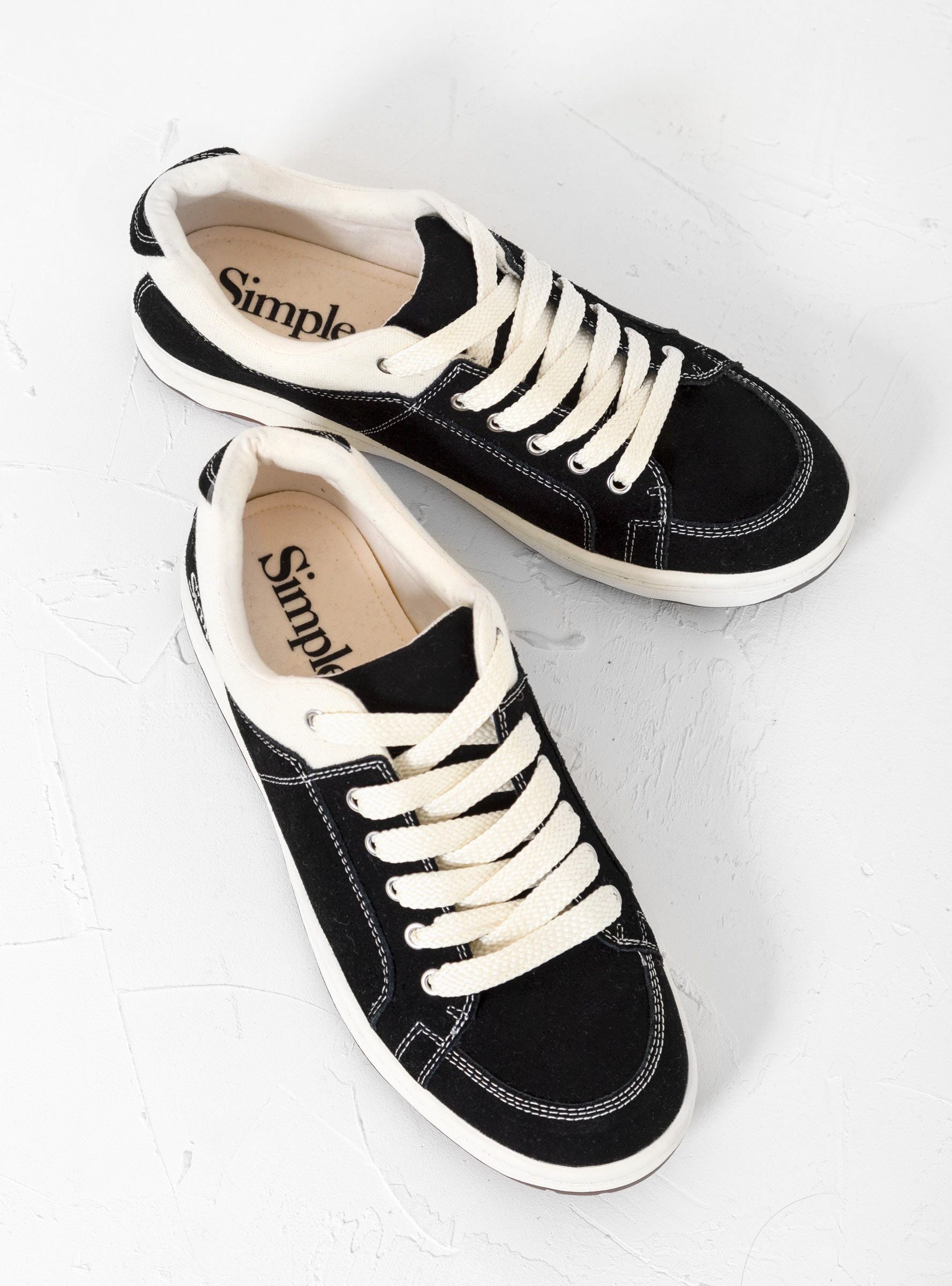  Simple OS Sneakers Black - Size: UK 8